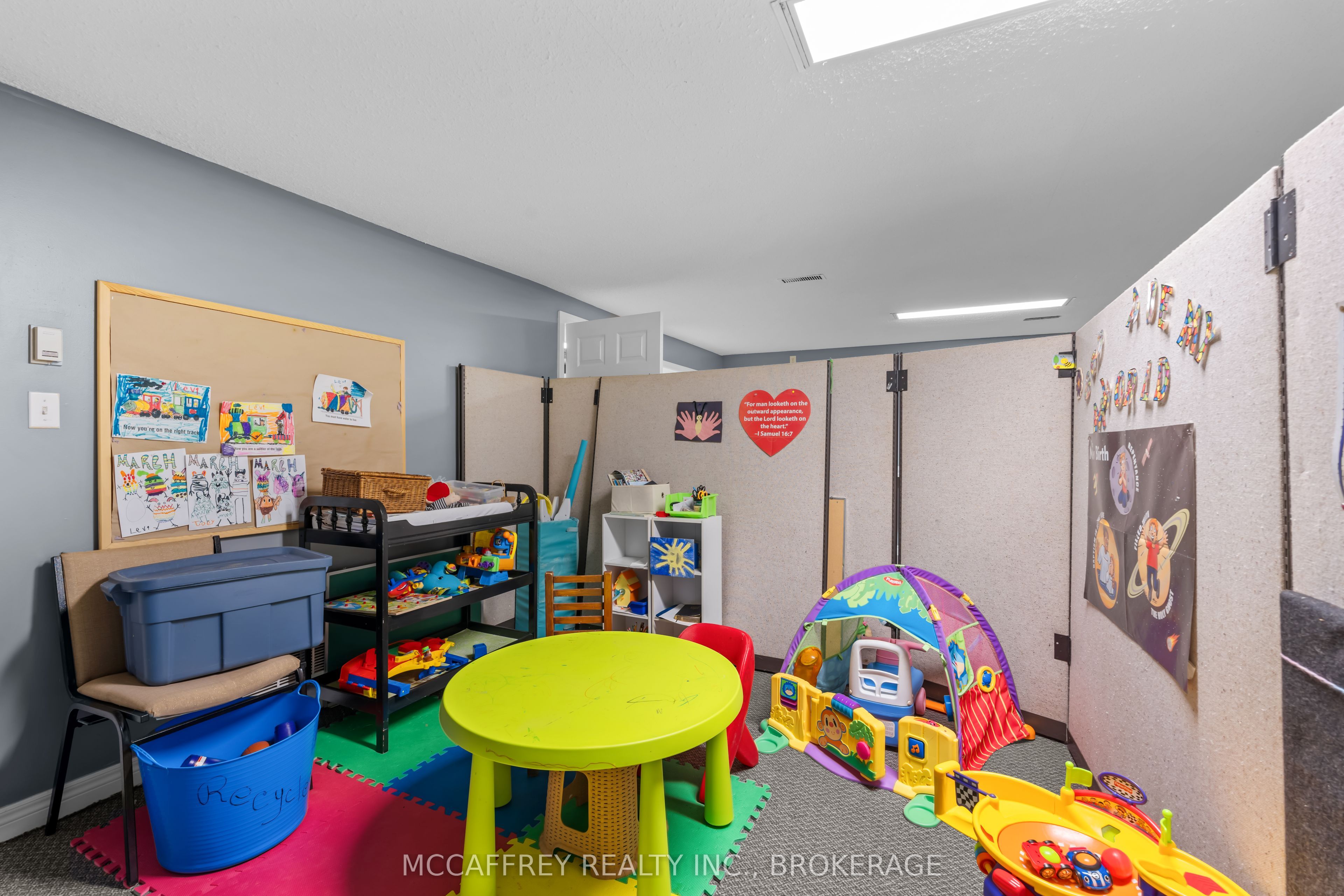 4 Neely Street Property Photo 25
