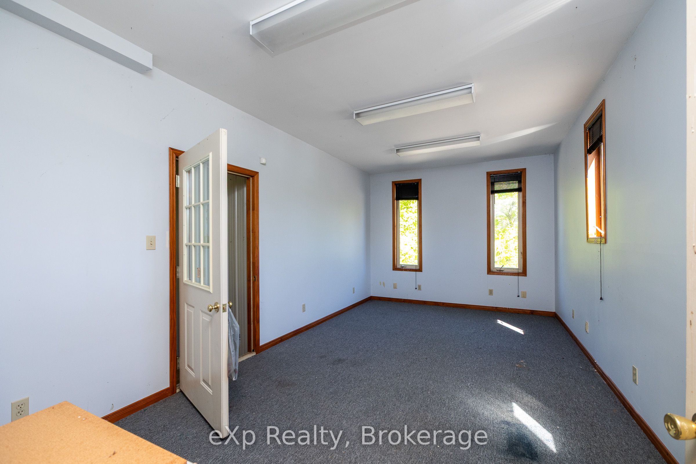 117 East Road Property Photo 11