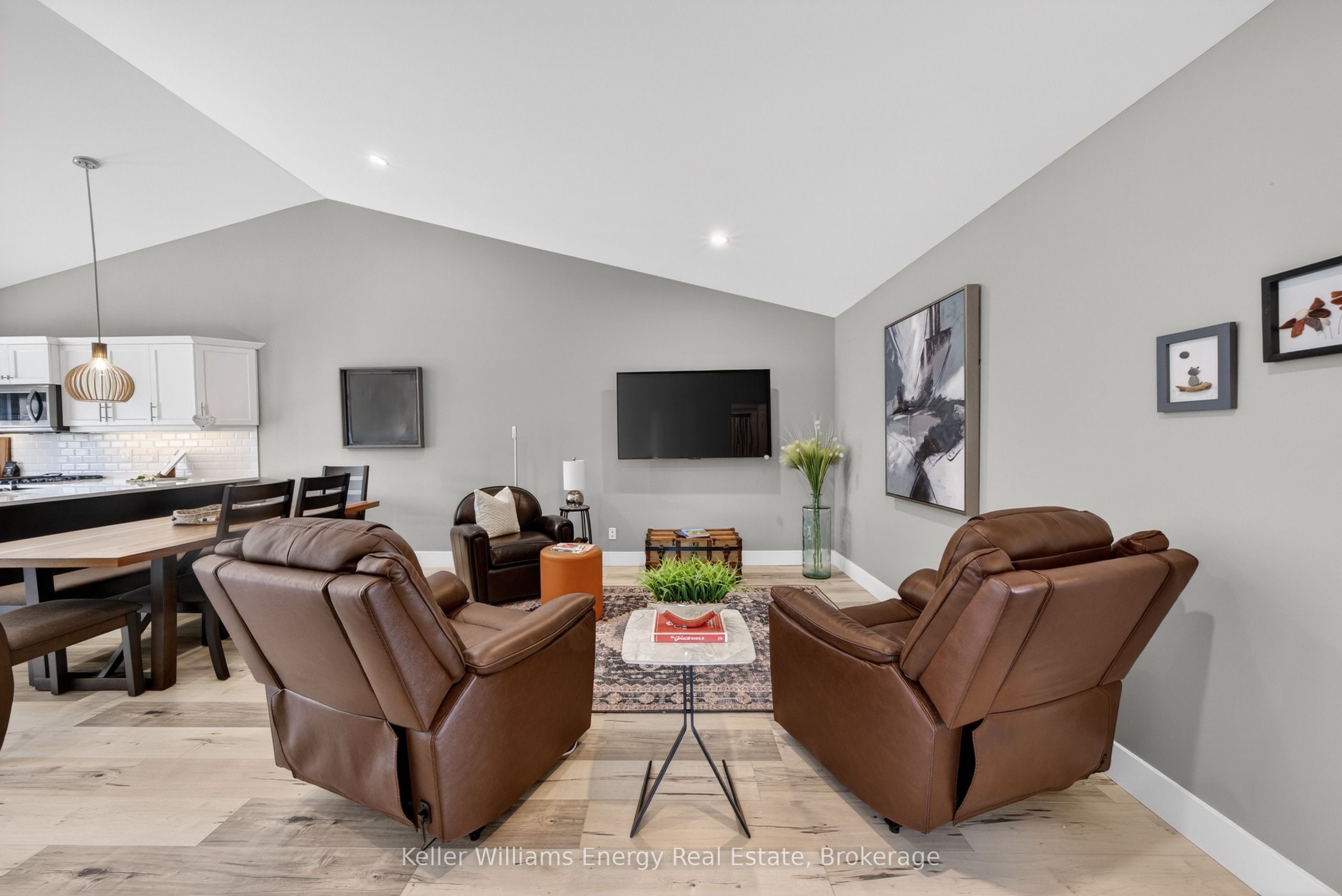 7 Farrington Crescent Property Photo 8