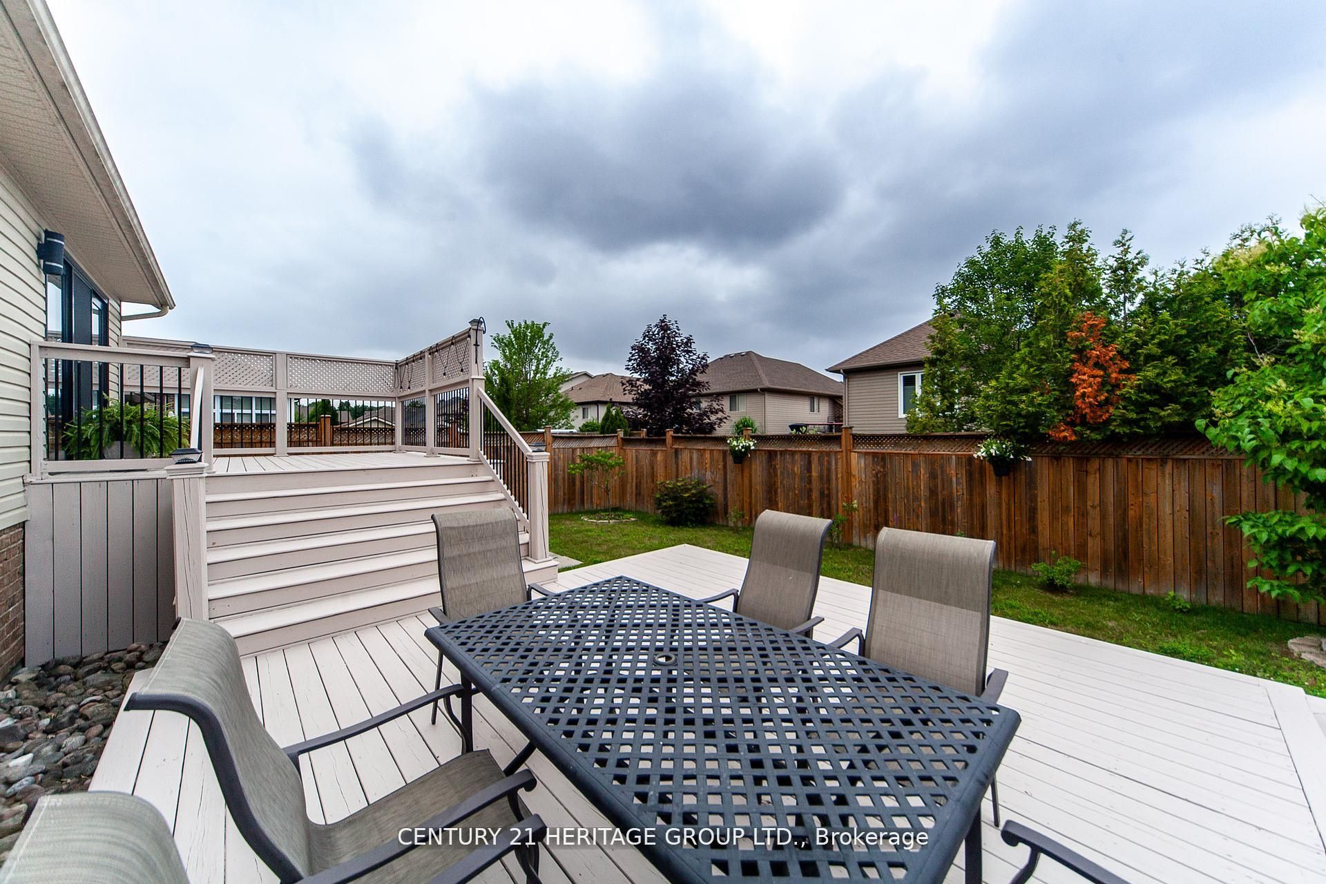 5826 Fiddlehead Lane Property Photo 32