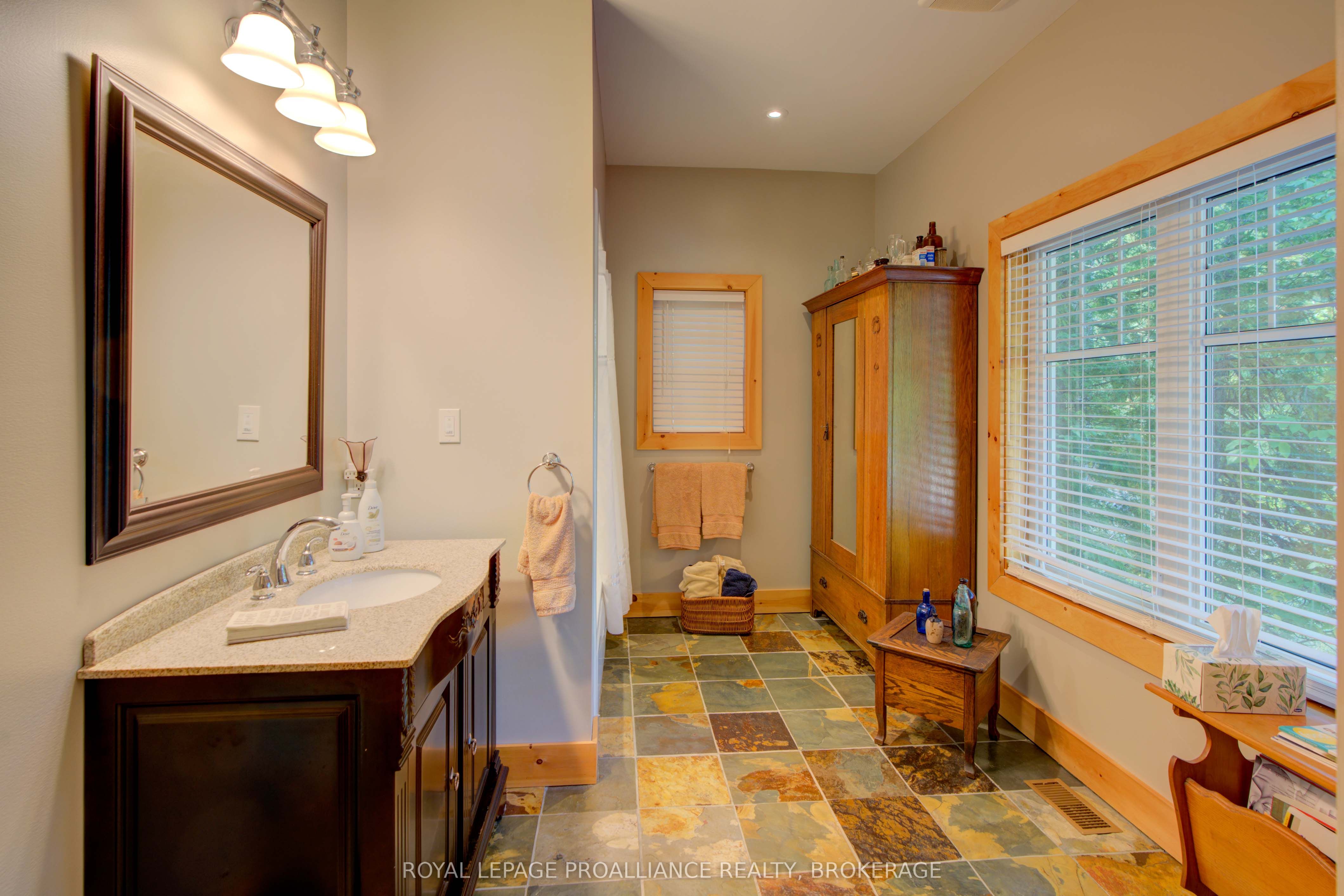 441 B Maccomish Lane Property Photo 22