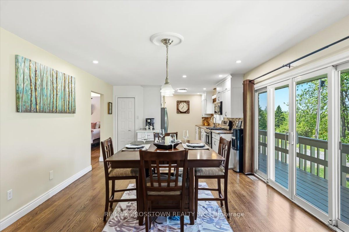 1074 Millhaven Road Property Photo 11