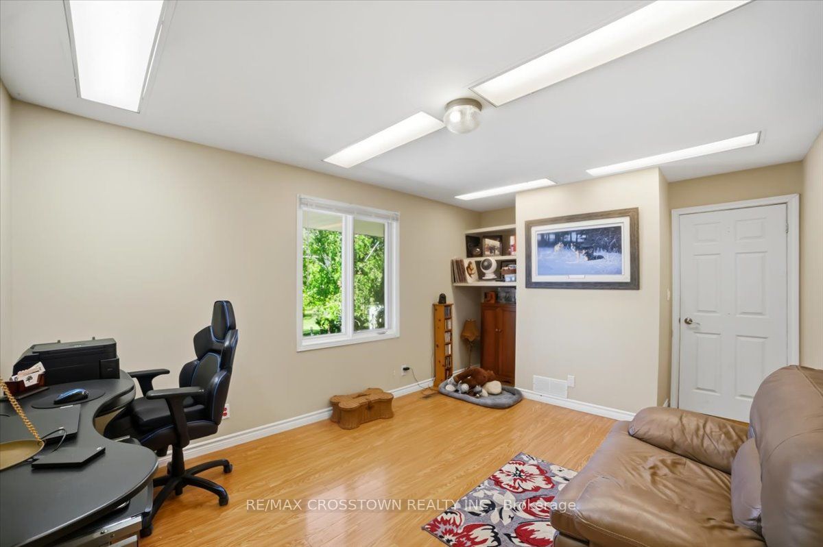 1074 Millhaven Road Property Photo 24