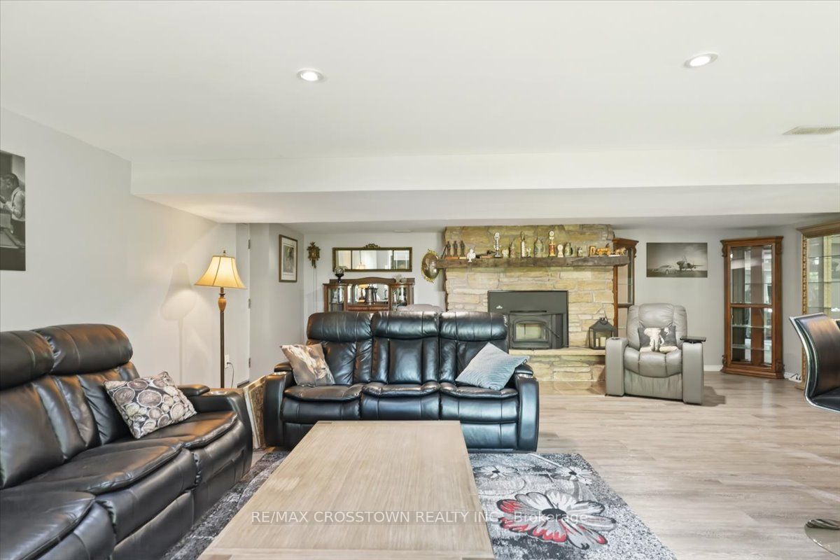 1074 Millhaven Road Property Photo 34