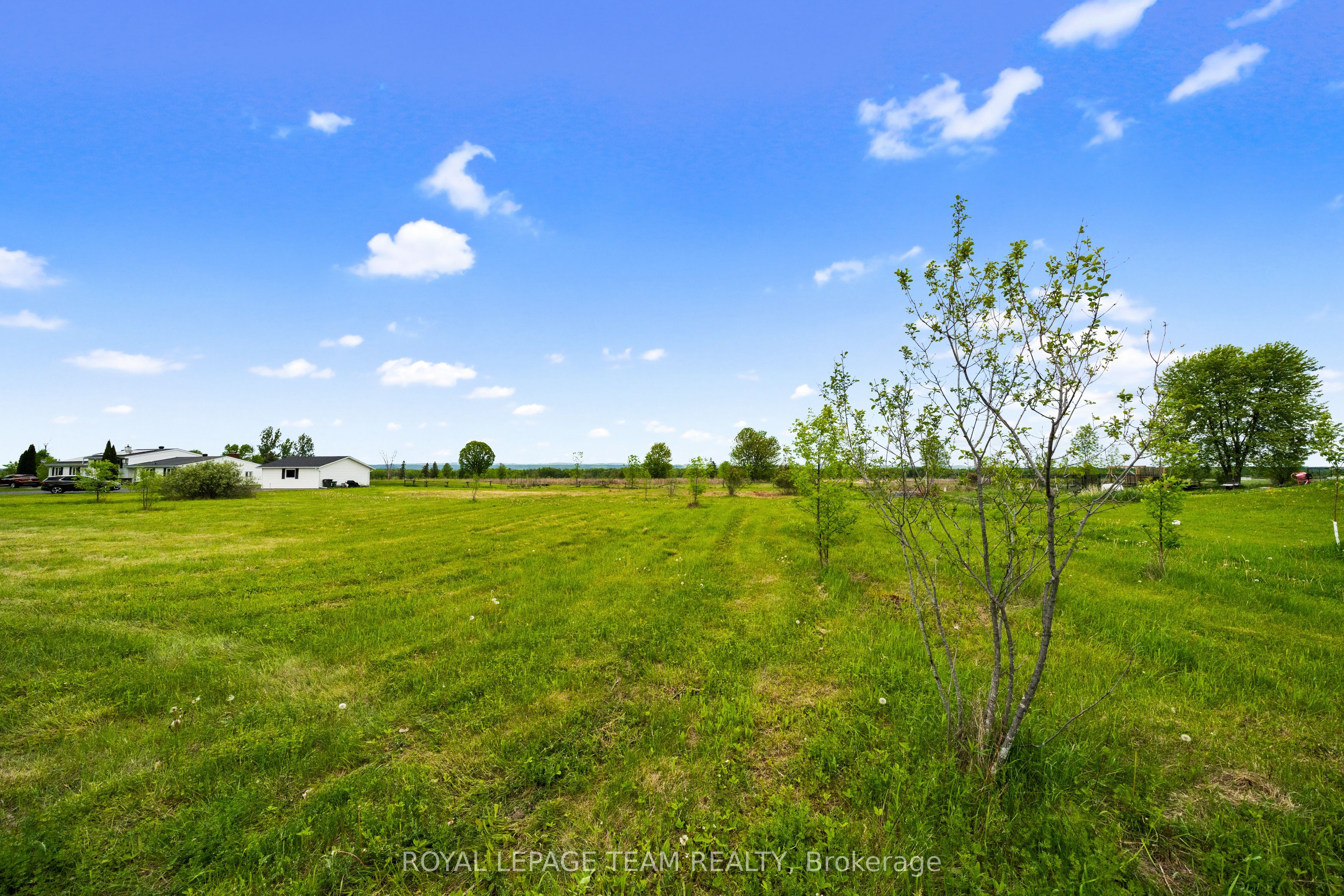 0 Dunrobin Road Property Photo 17