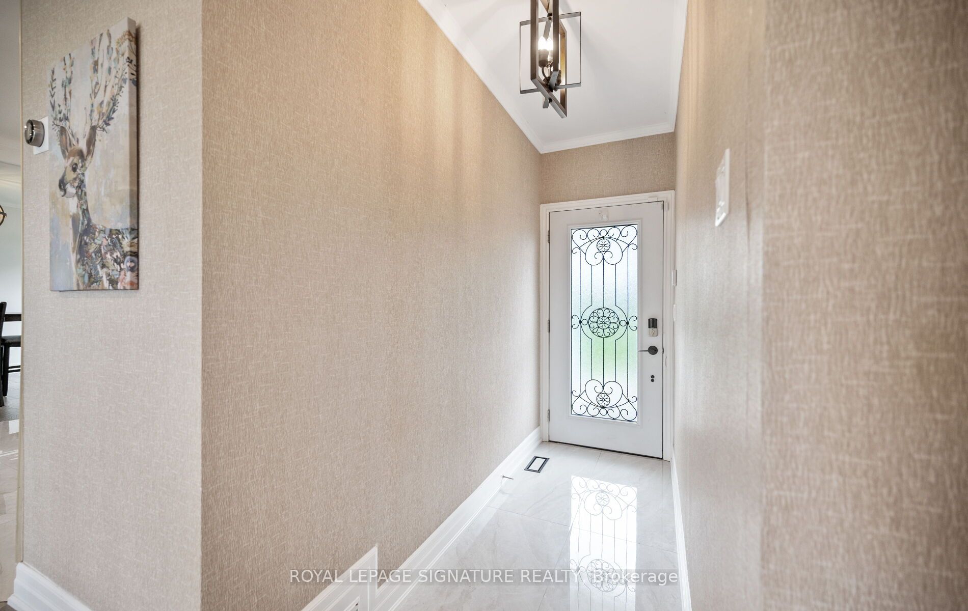 17 Wendakee Drive Property Photo 2