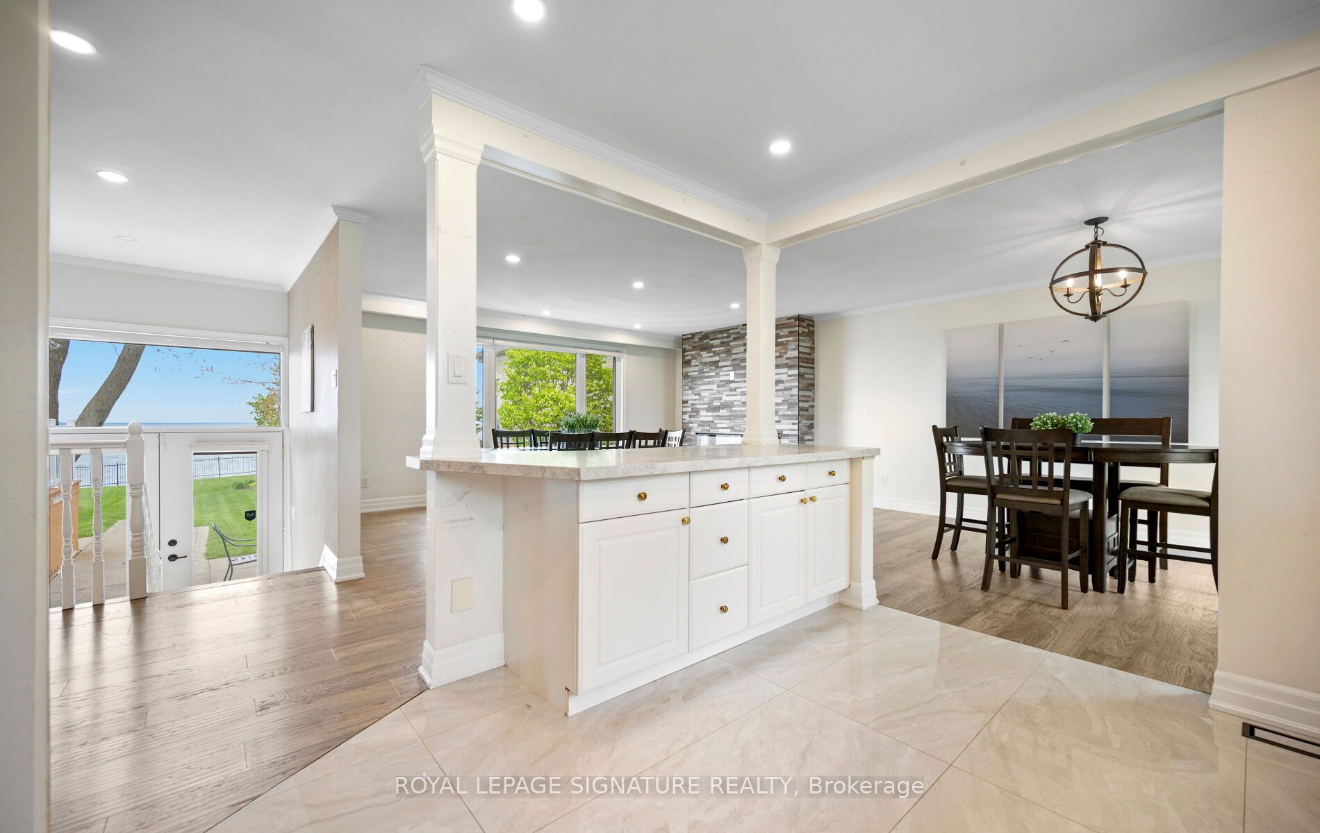 17 Wendakee Drive Property Photo 12