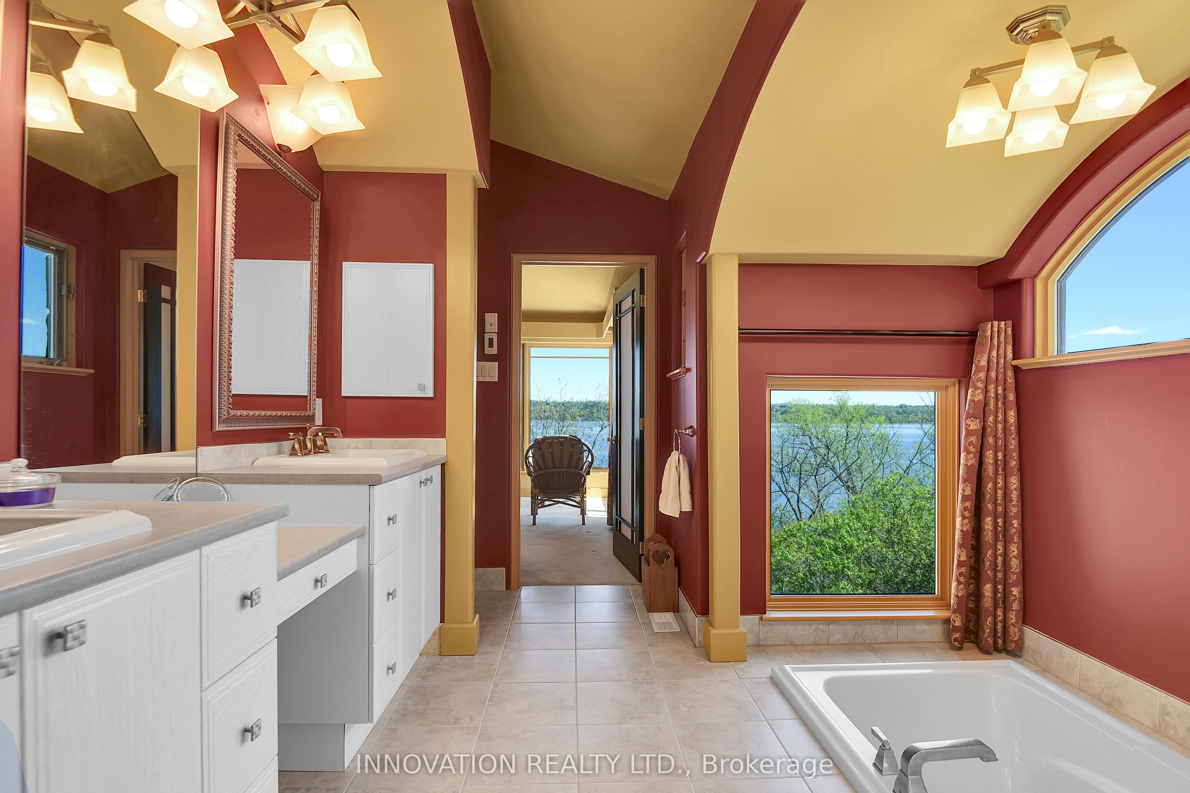 325 Berry Side Road Property Photo 32