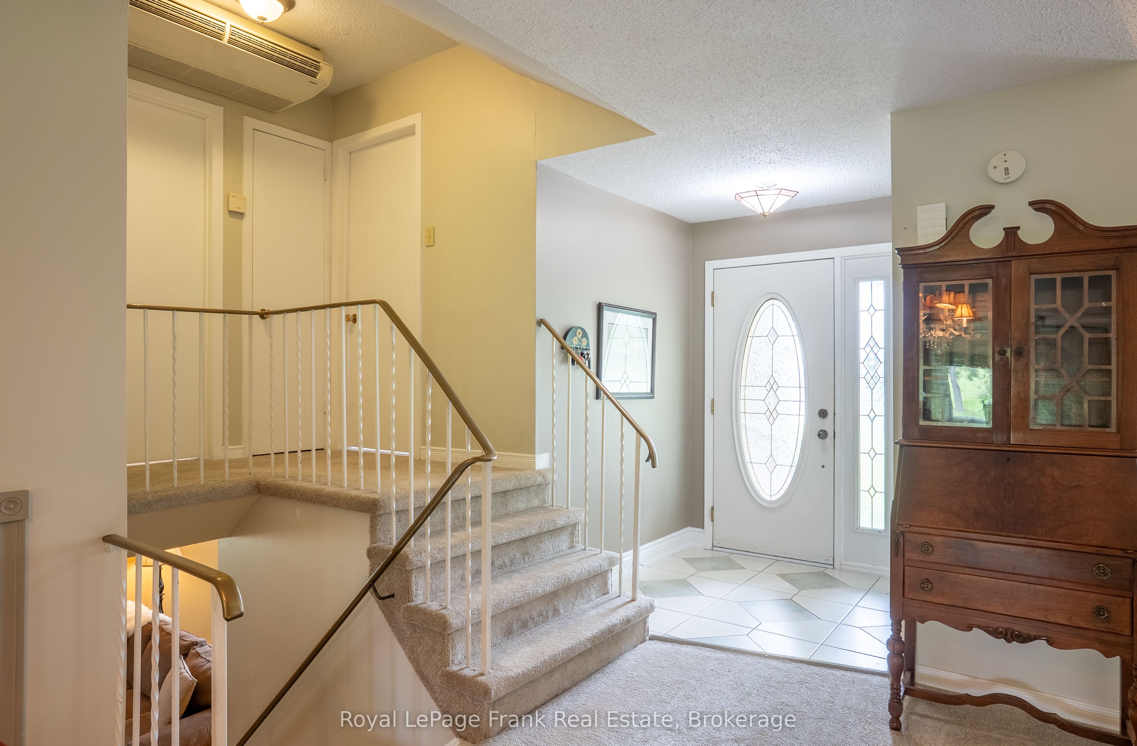 383 Old Surrey Lane Property Photo 13