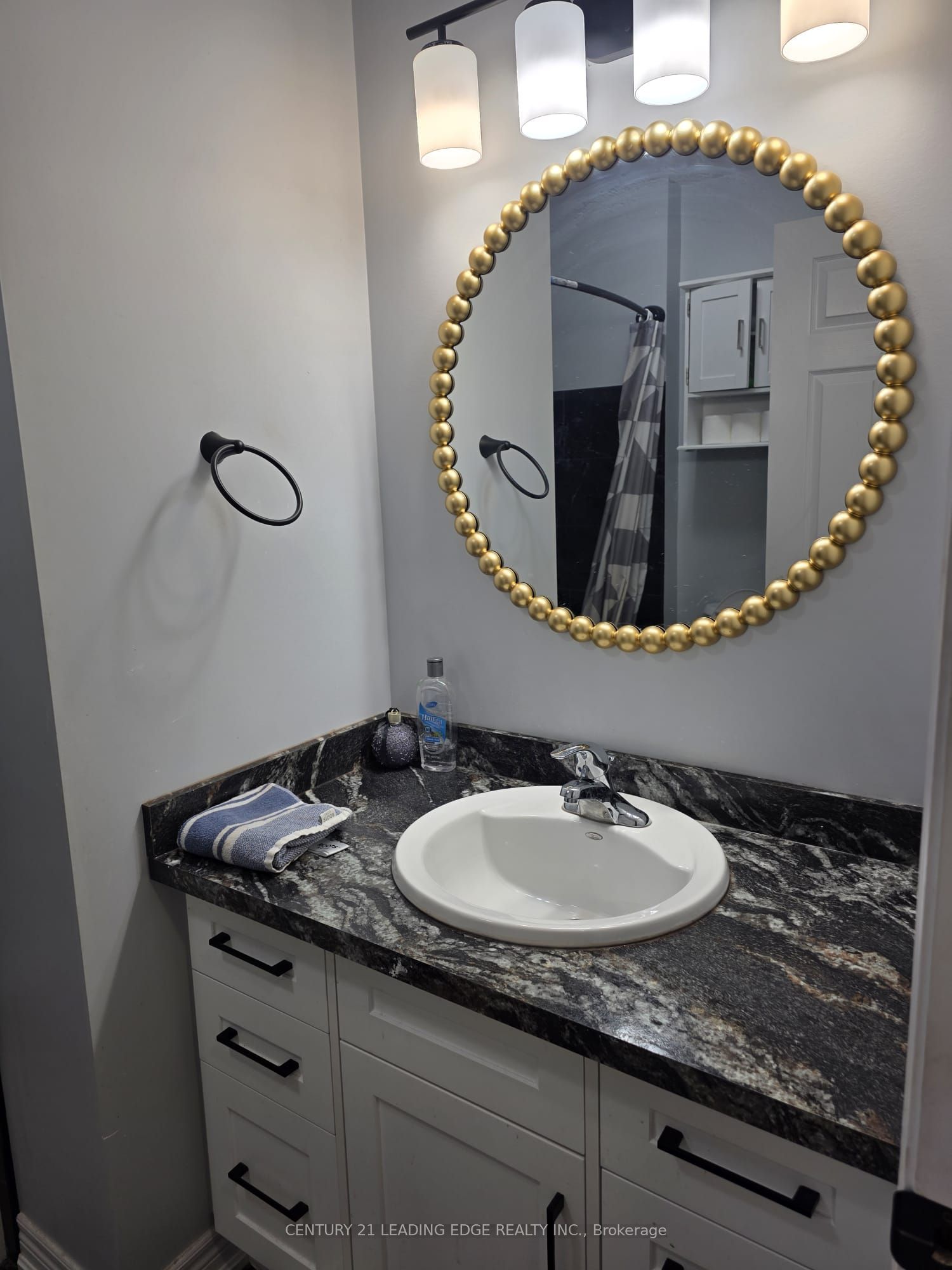 152 Mary Street Property Photo 10