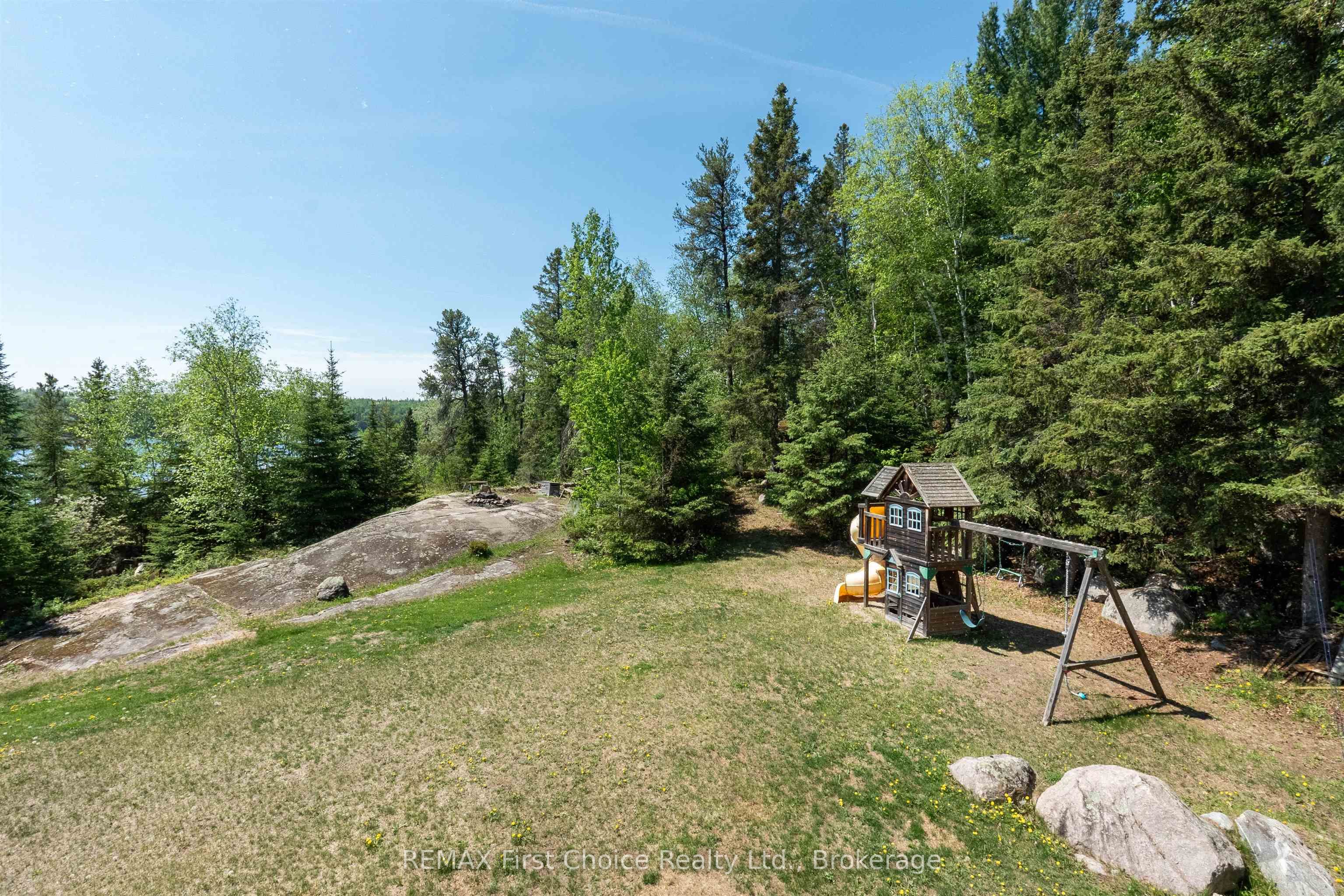 220d Phantom Drive Property Photo 40