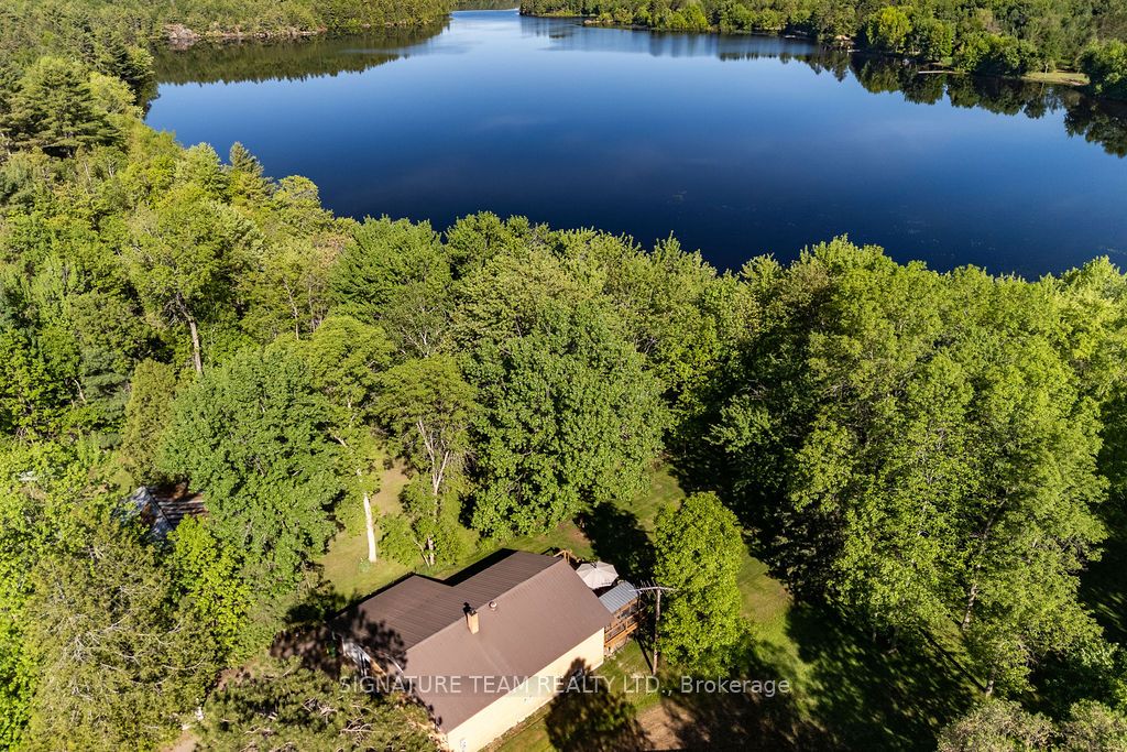 1706 Black Bay Road Property Photo 2