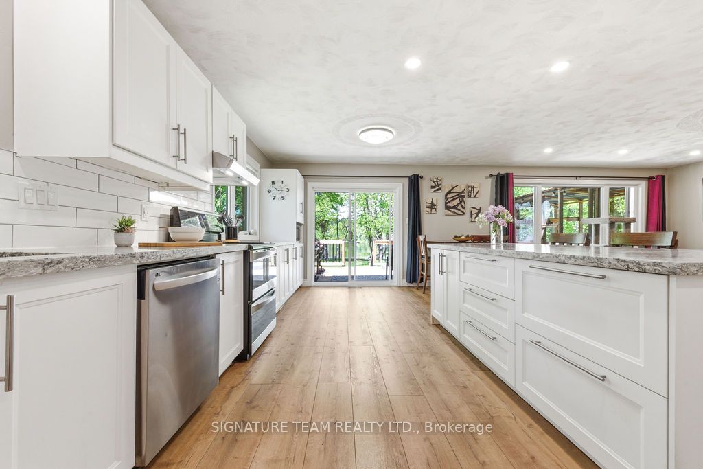 1706 Black Bay Road Property Photo 29