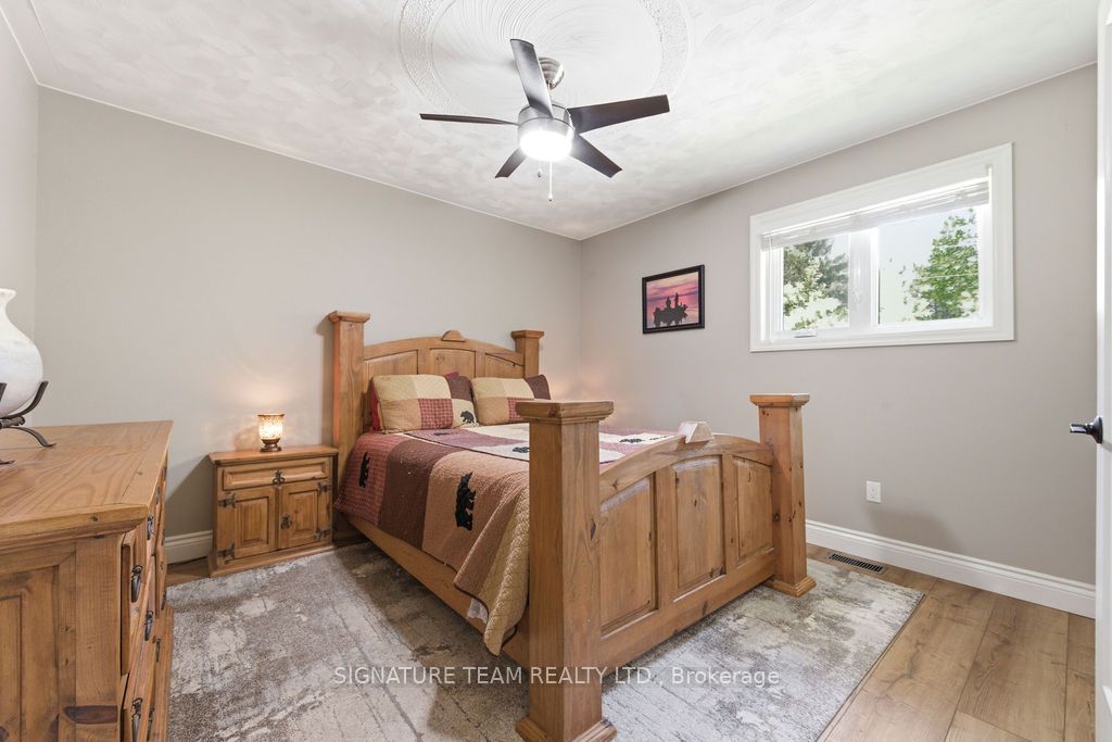1706 Black Bay Road Property Photo 40