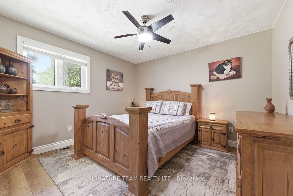 1706 Black Bay Road Property Photo 42