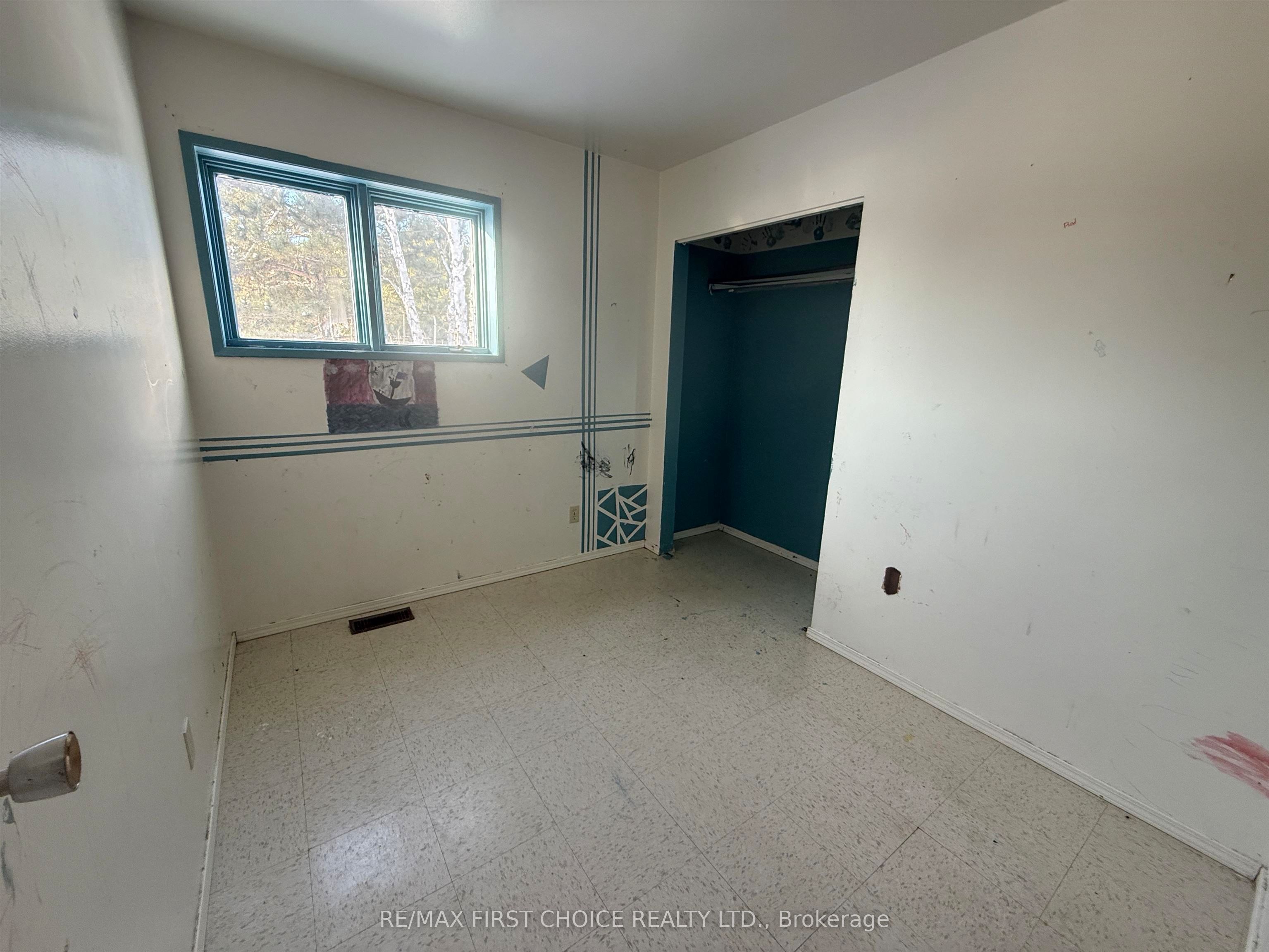 14 Superior Avenue Property Photo 9