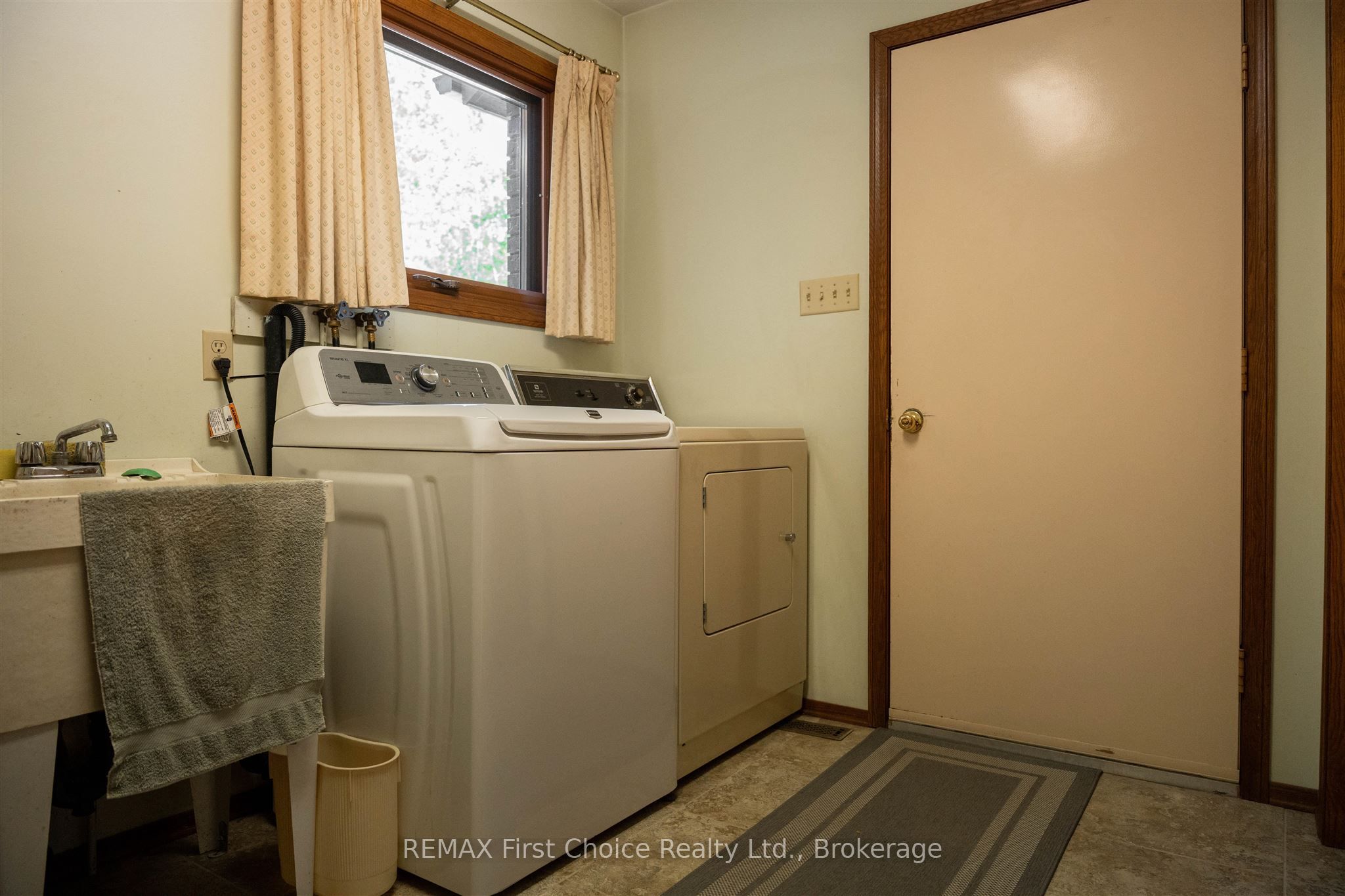 11a Lebrons Road Property Photo 32
