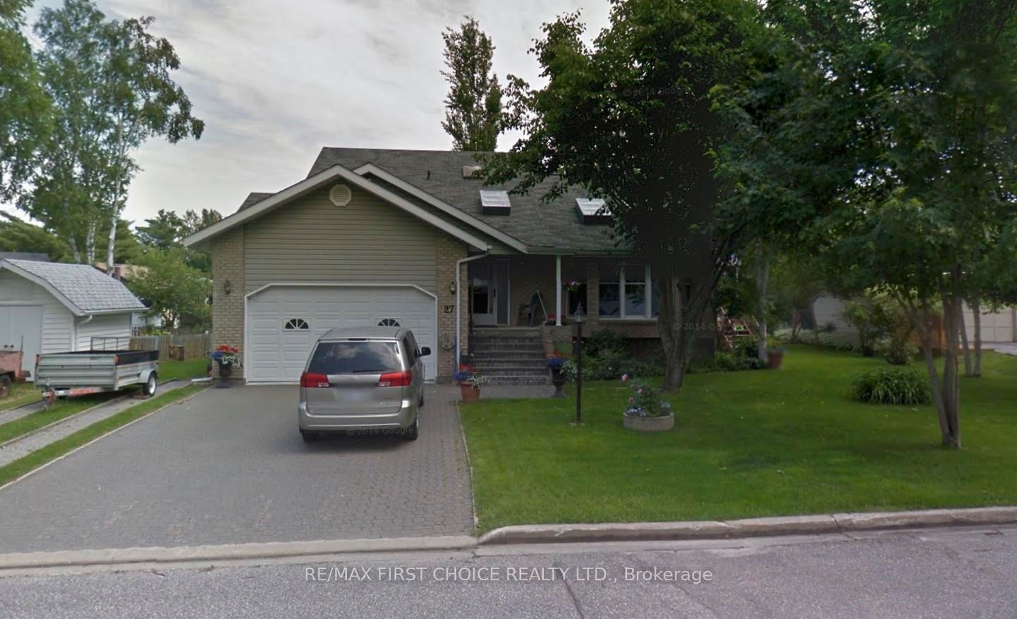 27 Dingwall Parkway Property Photo 1