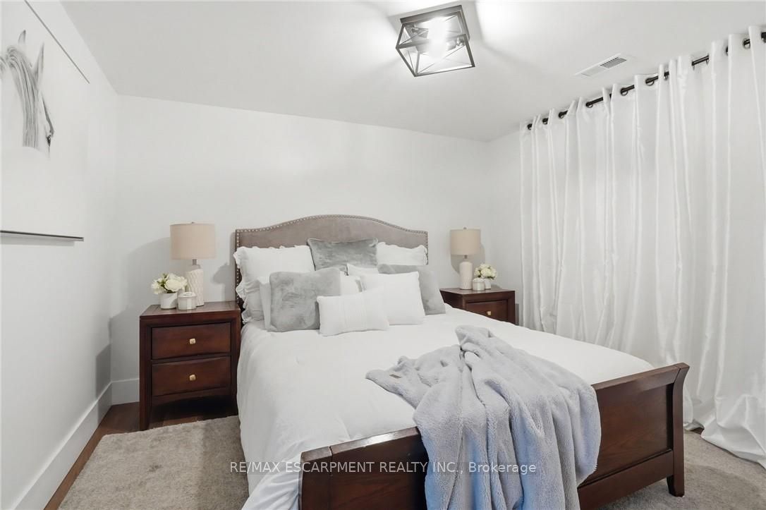 71 Miles Road Property Photo 37