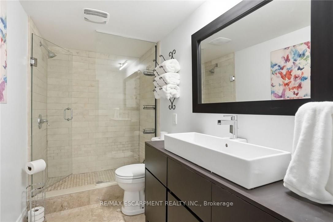 71 Miles Road Property Photo 39
