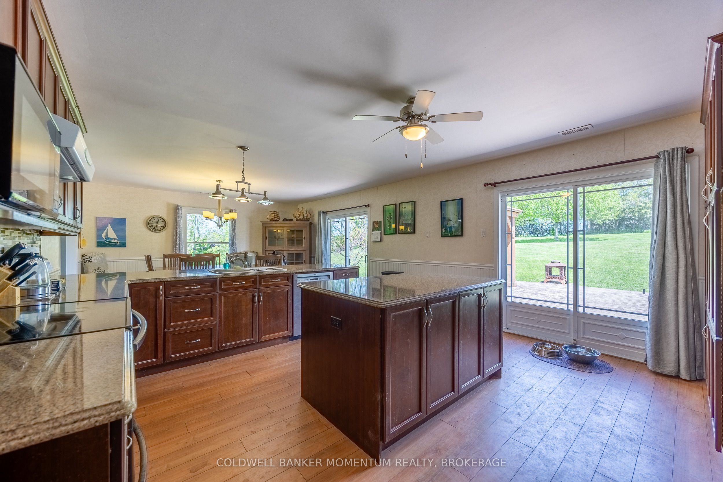 6 Dedrick Road Property Photo 12