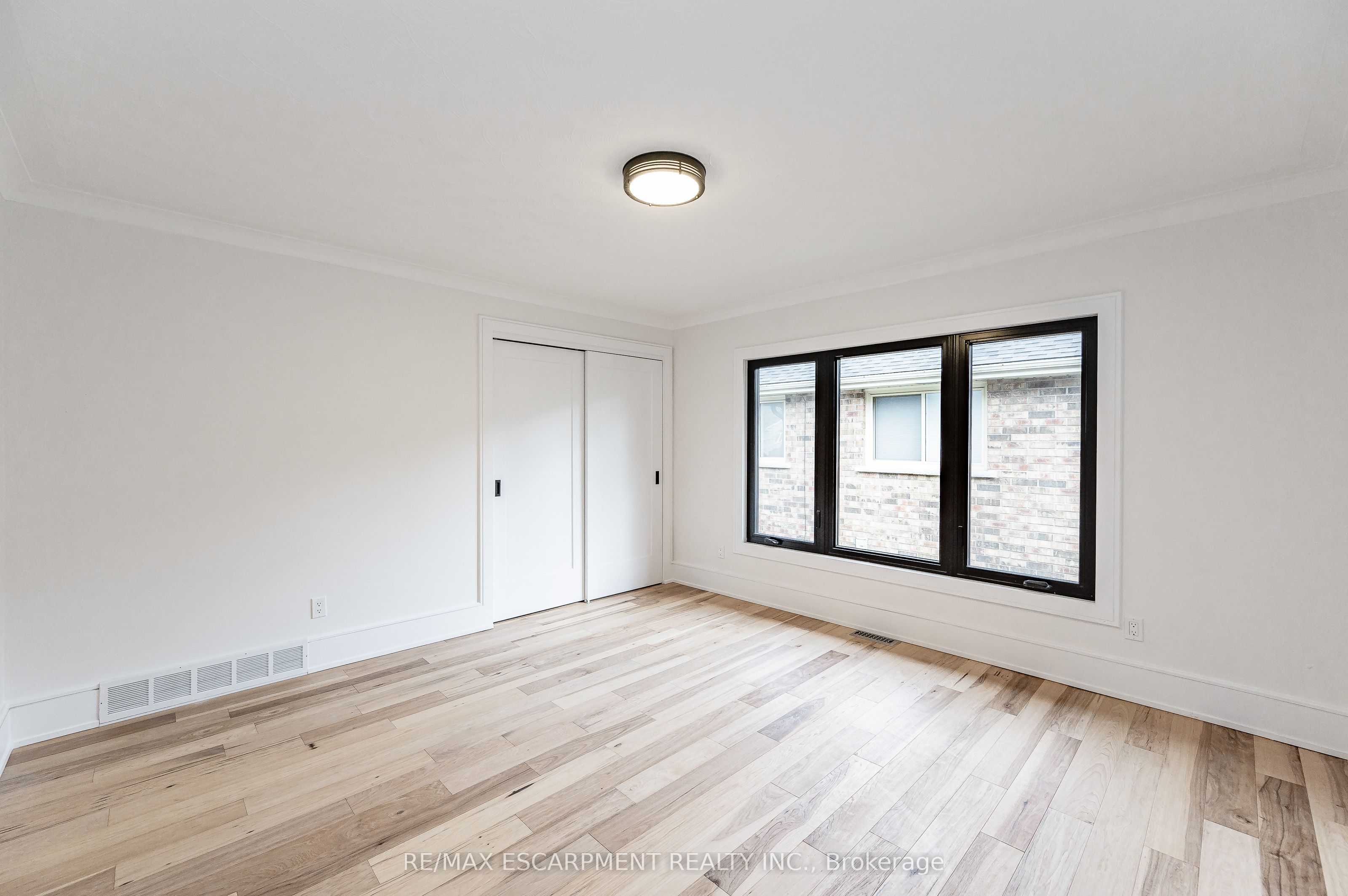 175 Bluebell Crescent Property Photo 26