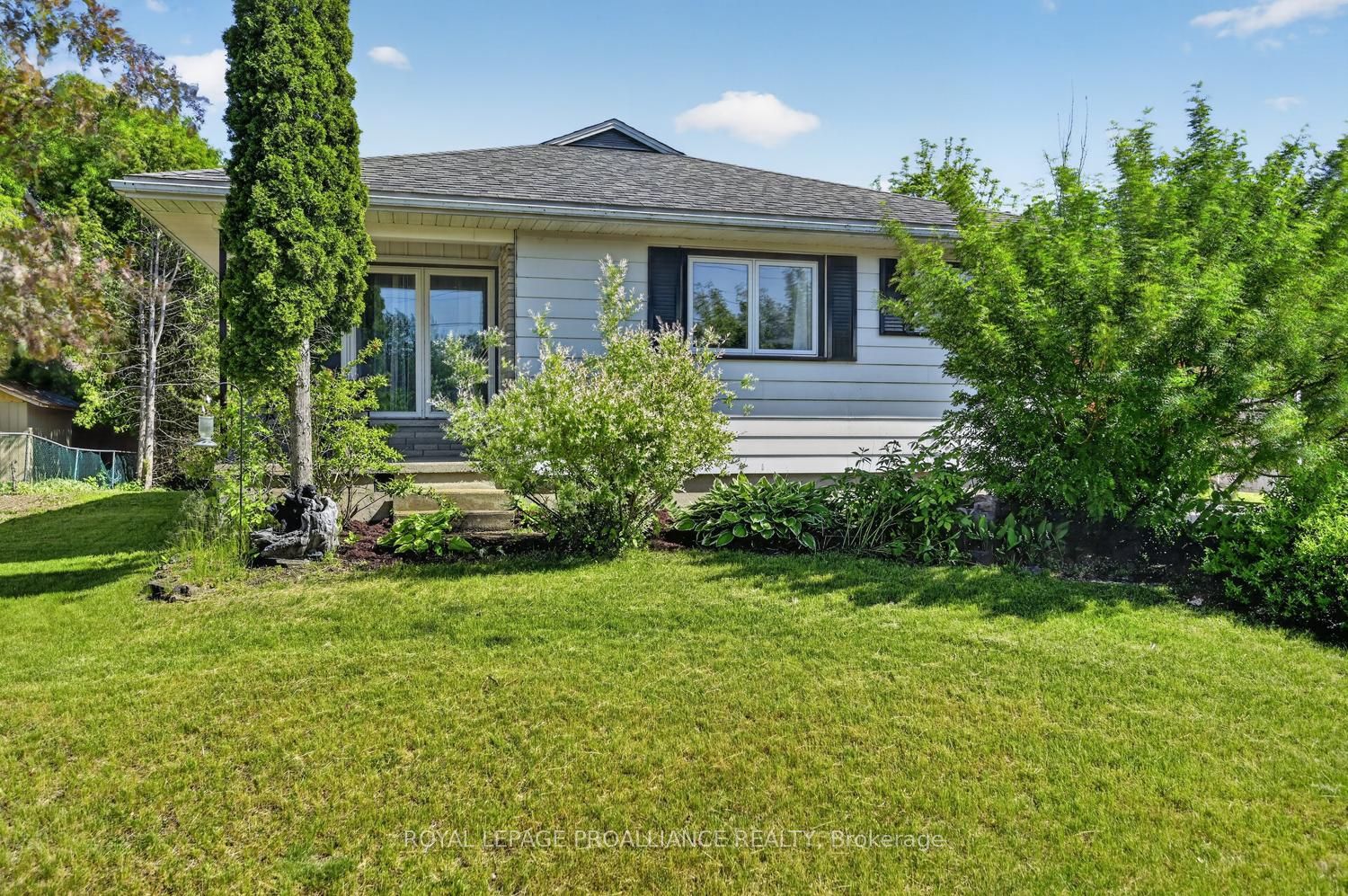 481 Mcauley Road Property Photo 1