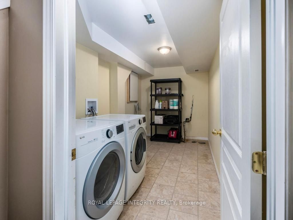 176 Parkin Circle Property Photo 32