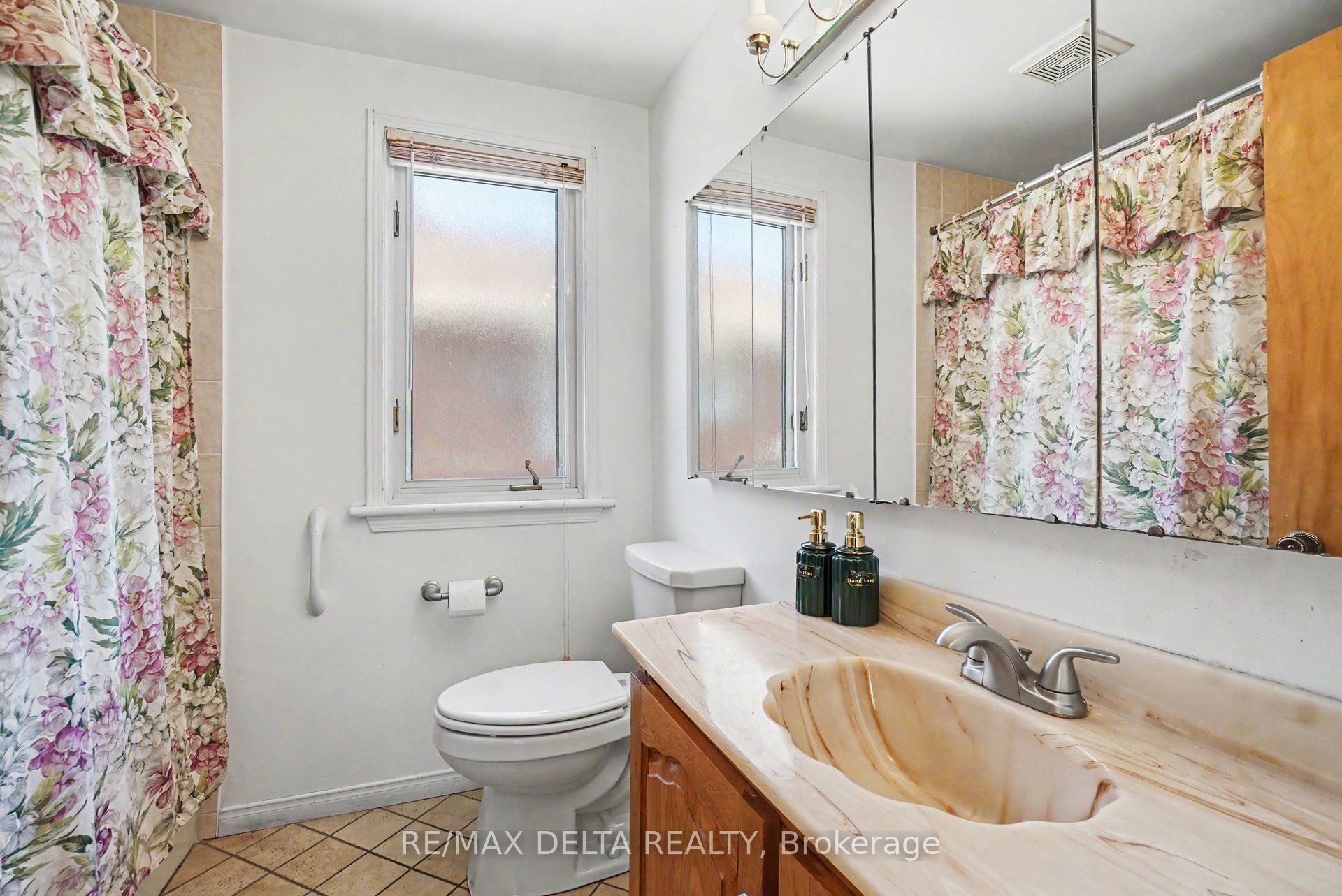 352 Lacasse Avenue Property Photo 21