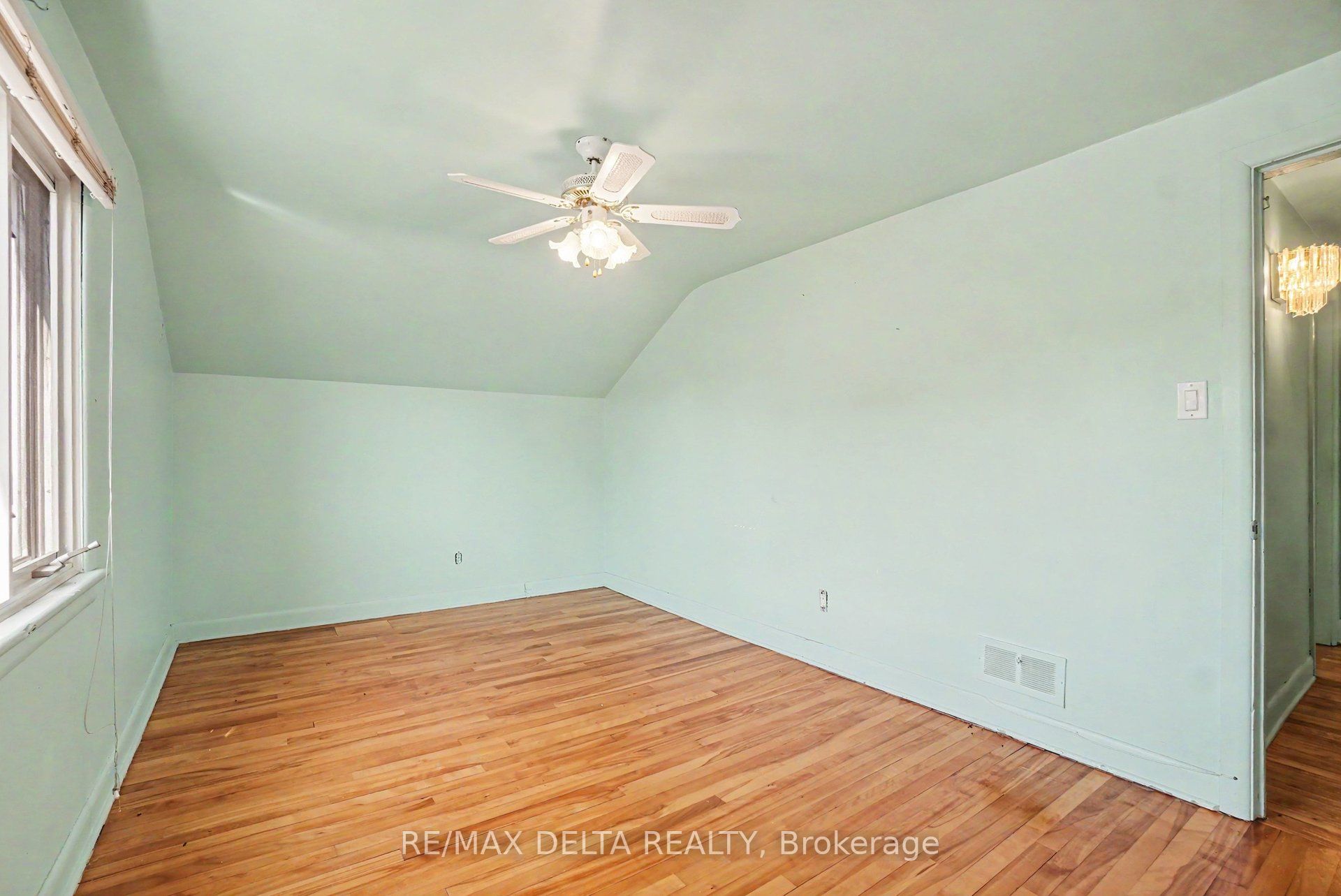 352 Lacasse Avenue Property Photo 30