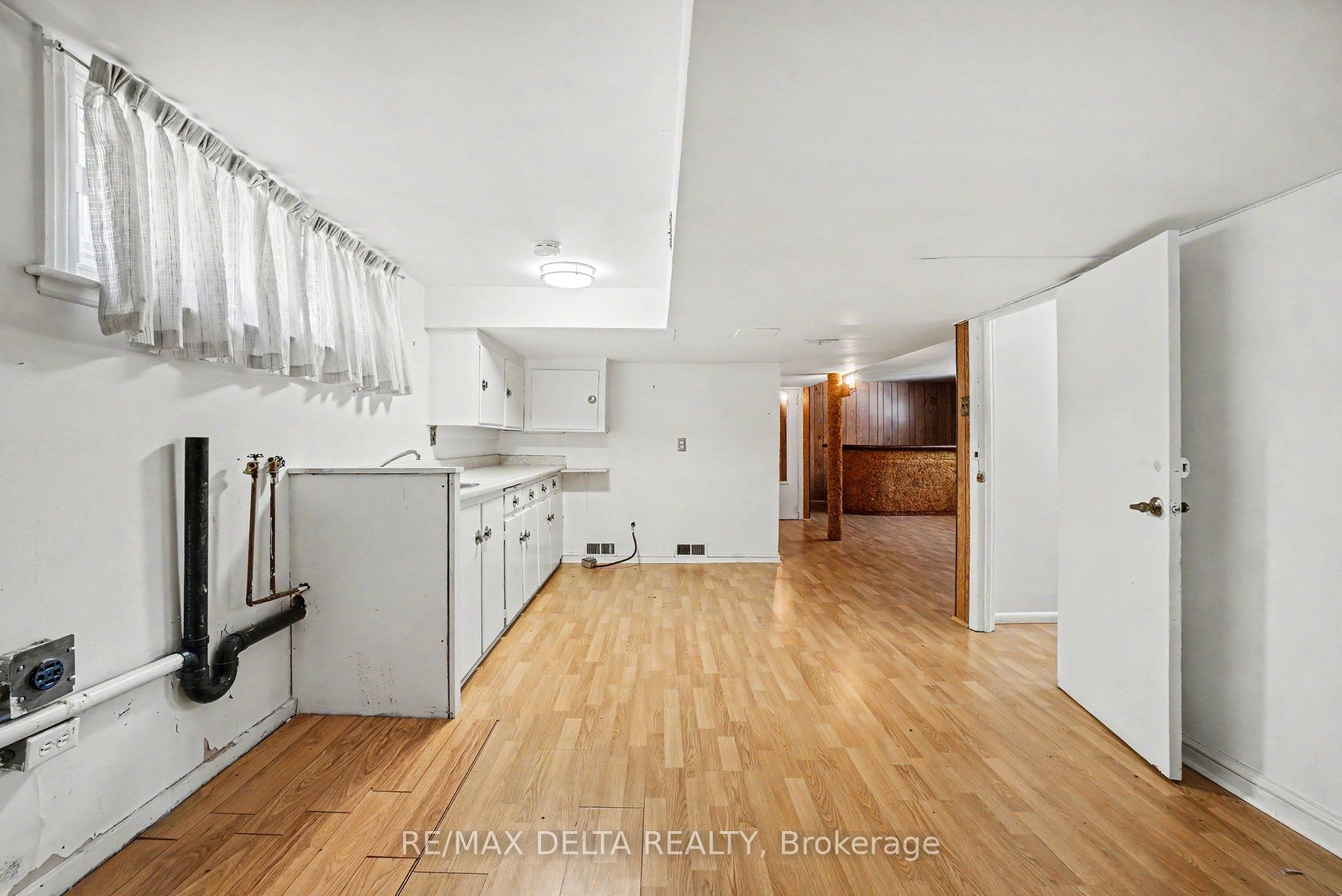 352 Lacasse Avenue Property Photo 35