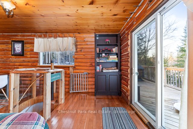 893 Relative Road Property Photo 20