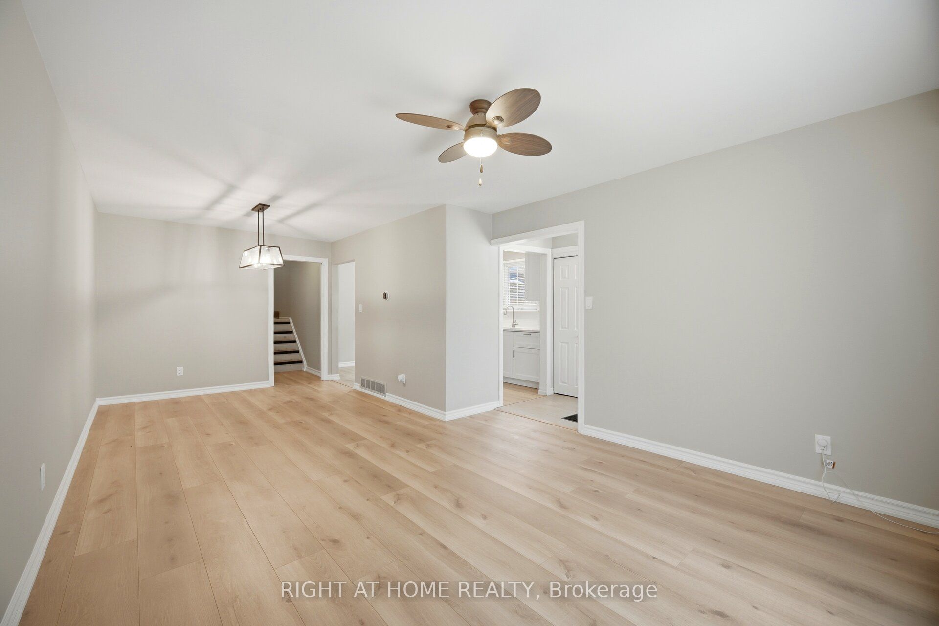 309 Simon Street Property Photo 10