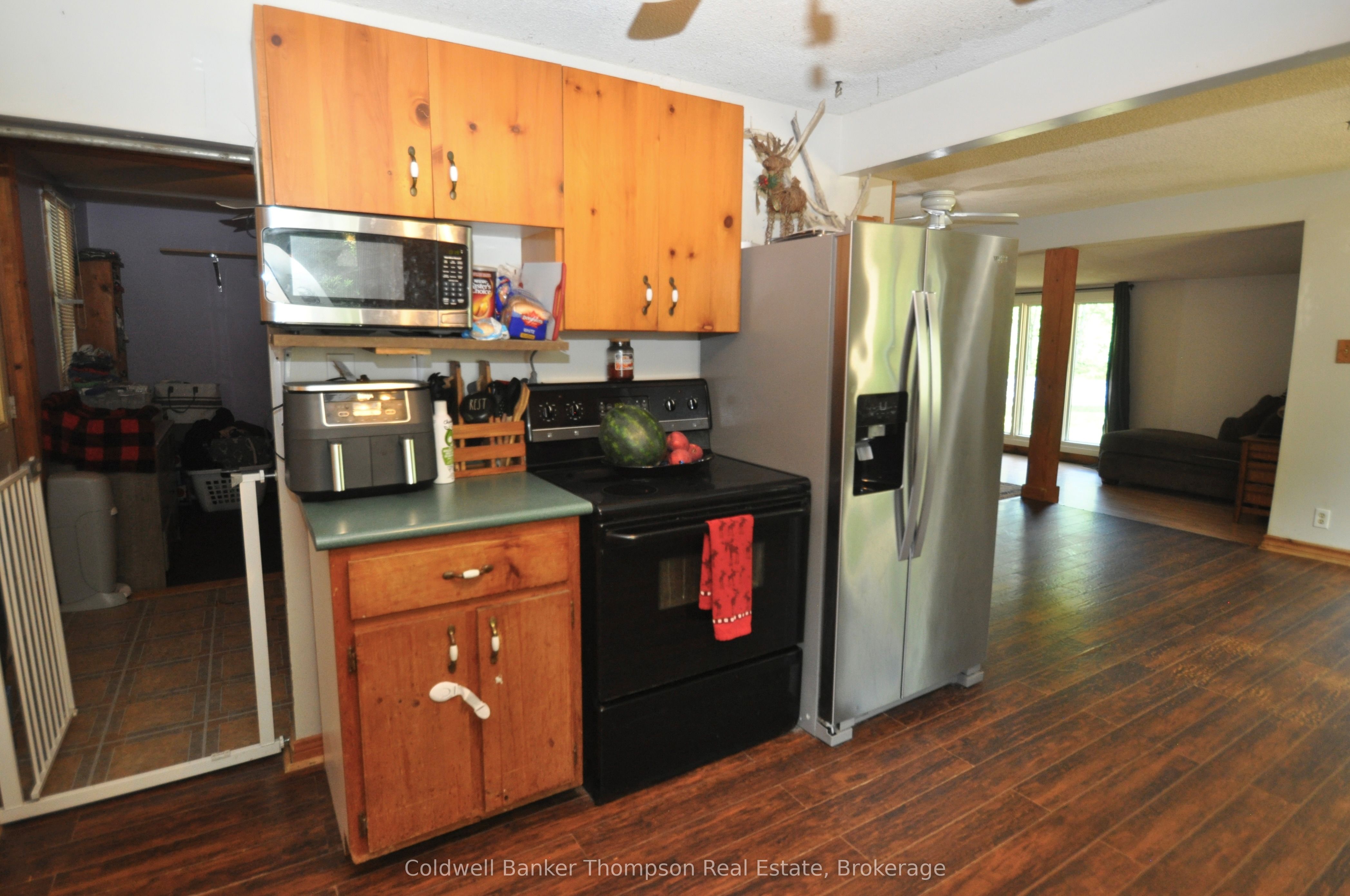 31 Hutcheson Beach Road Property Photo 11