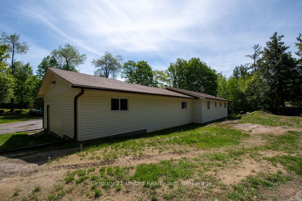 254 County Rd 620 Property Photo 28