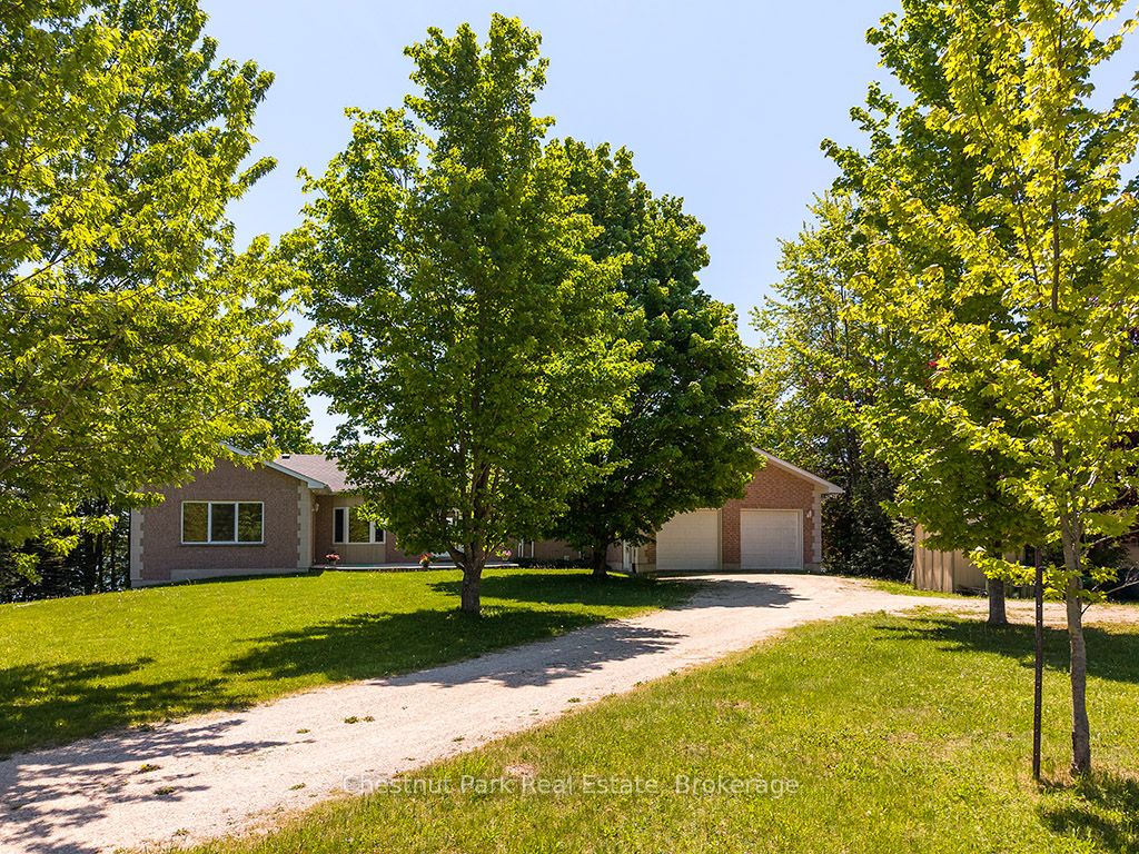 189 Point Road Property Photo 4