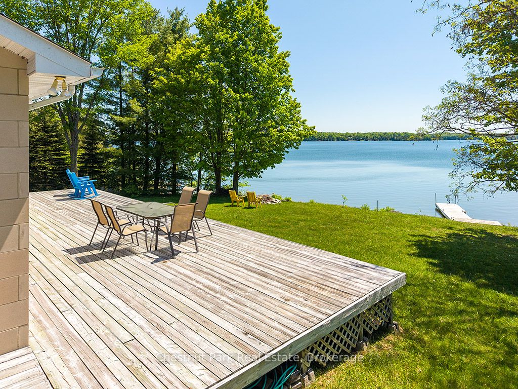 189 Point Road Property Photo 11