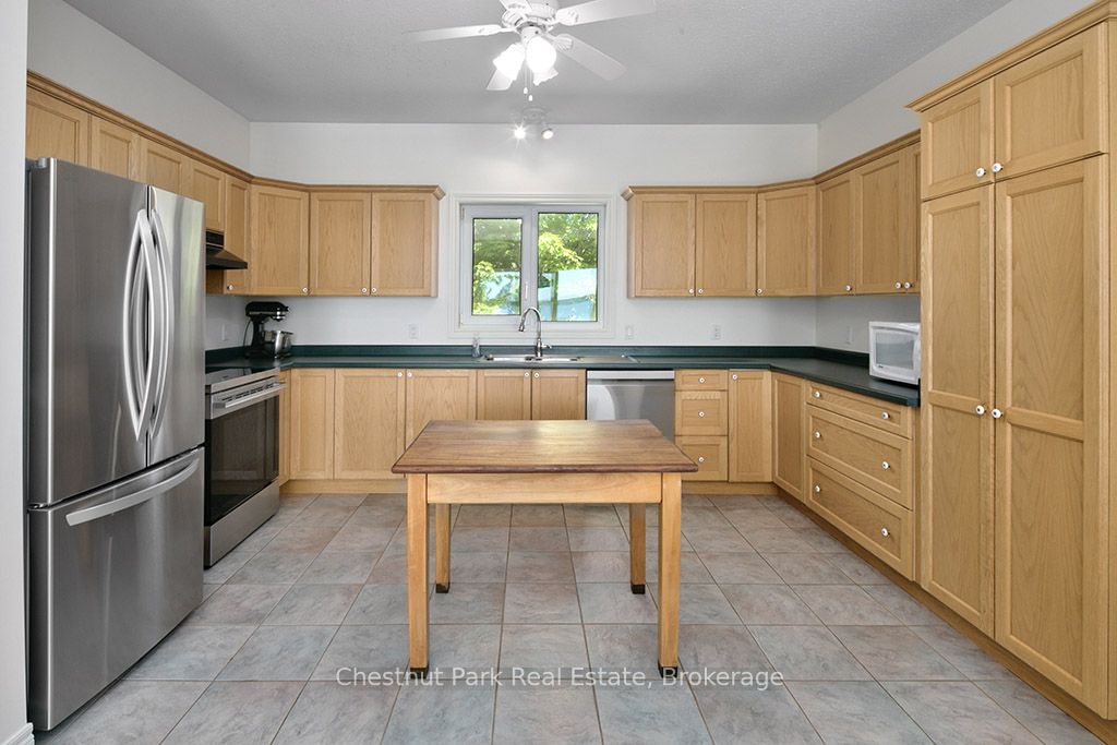 189 Point Road Property Photo 24