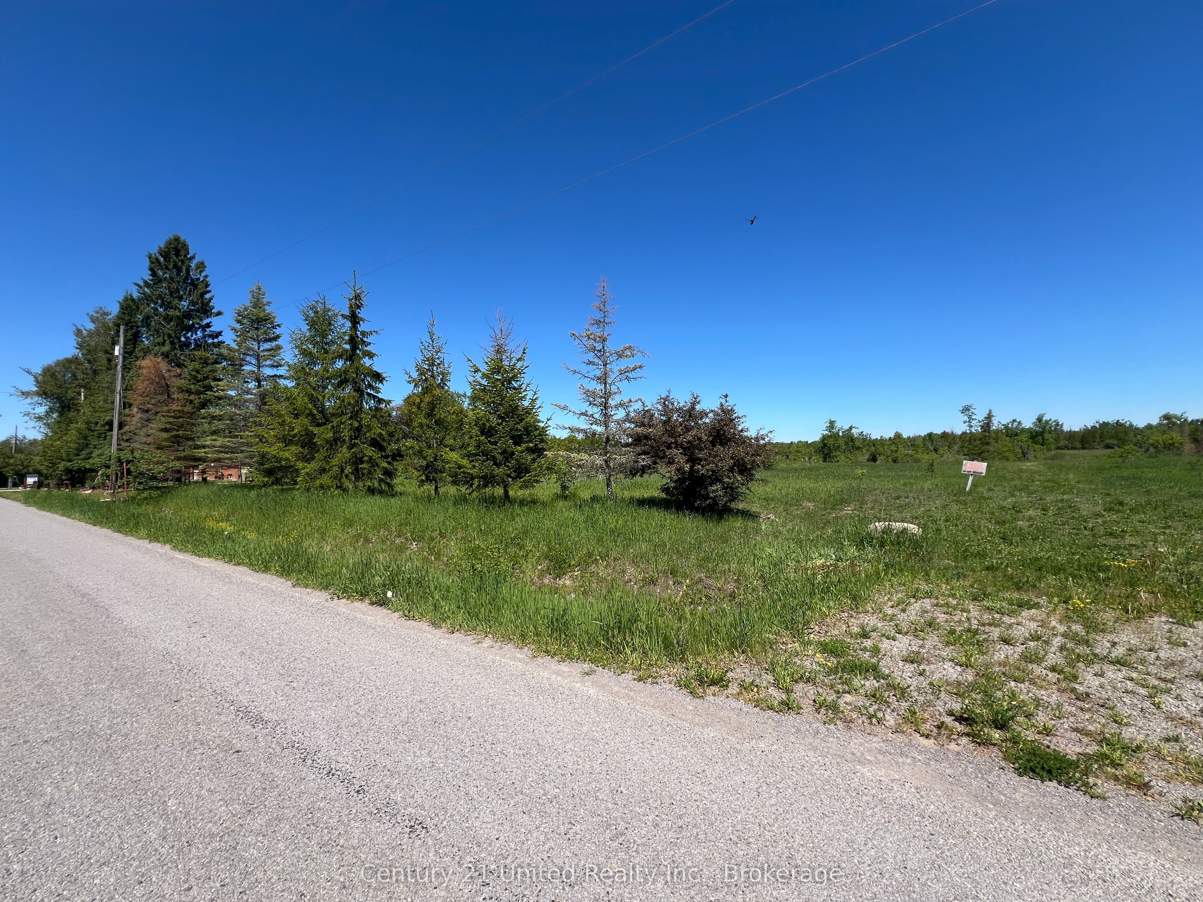 1784 7th Line Property Photo 4