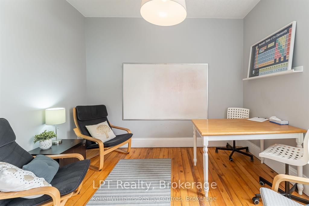 569 Catherine Street Property Photo 34