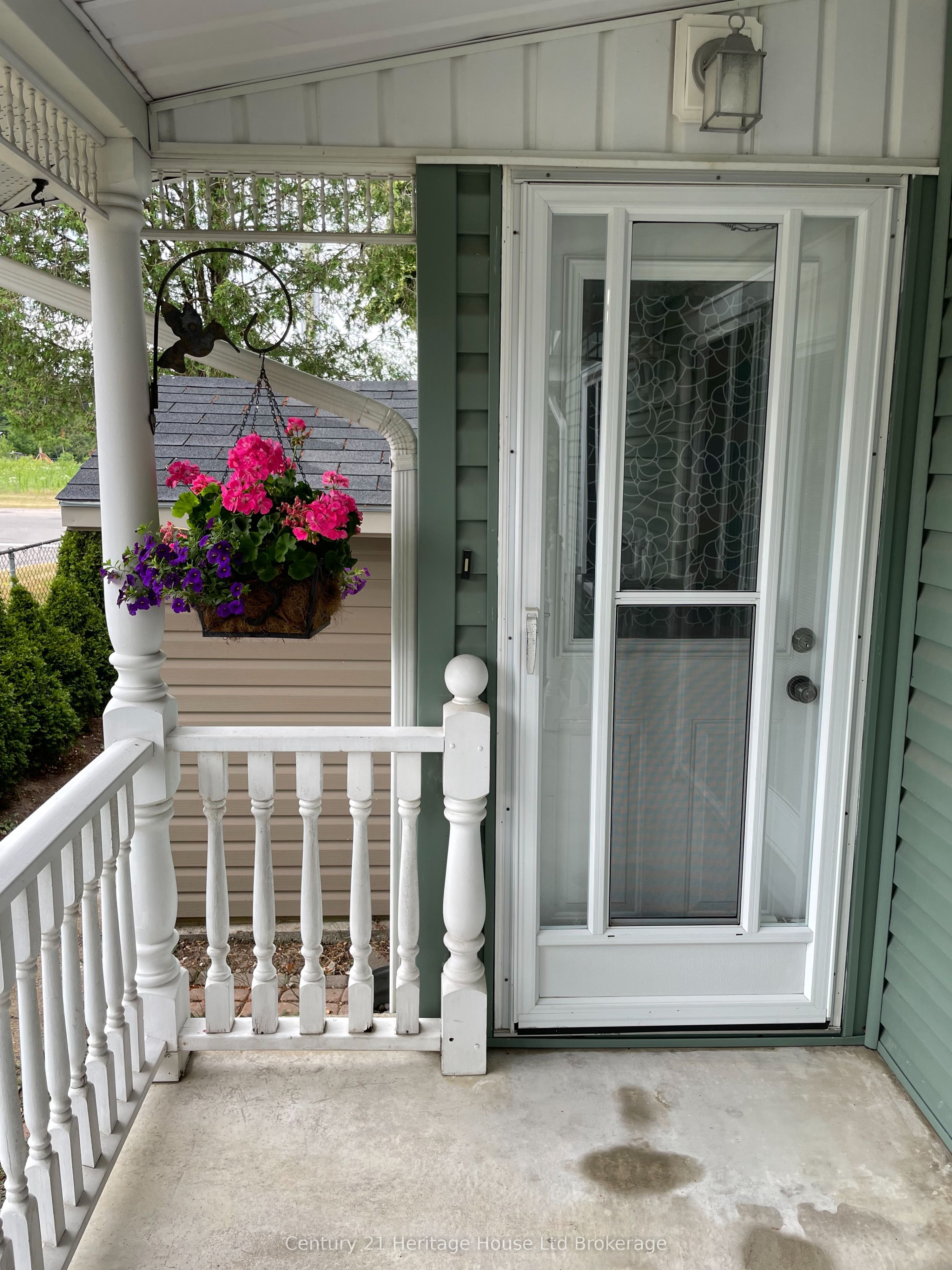 6b Cranberry Road Property Photo 1