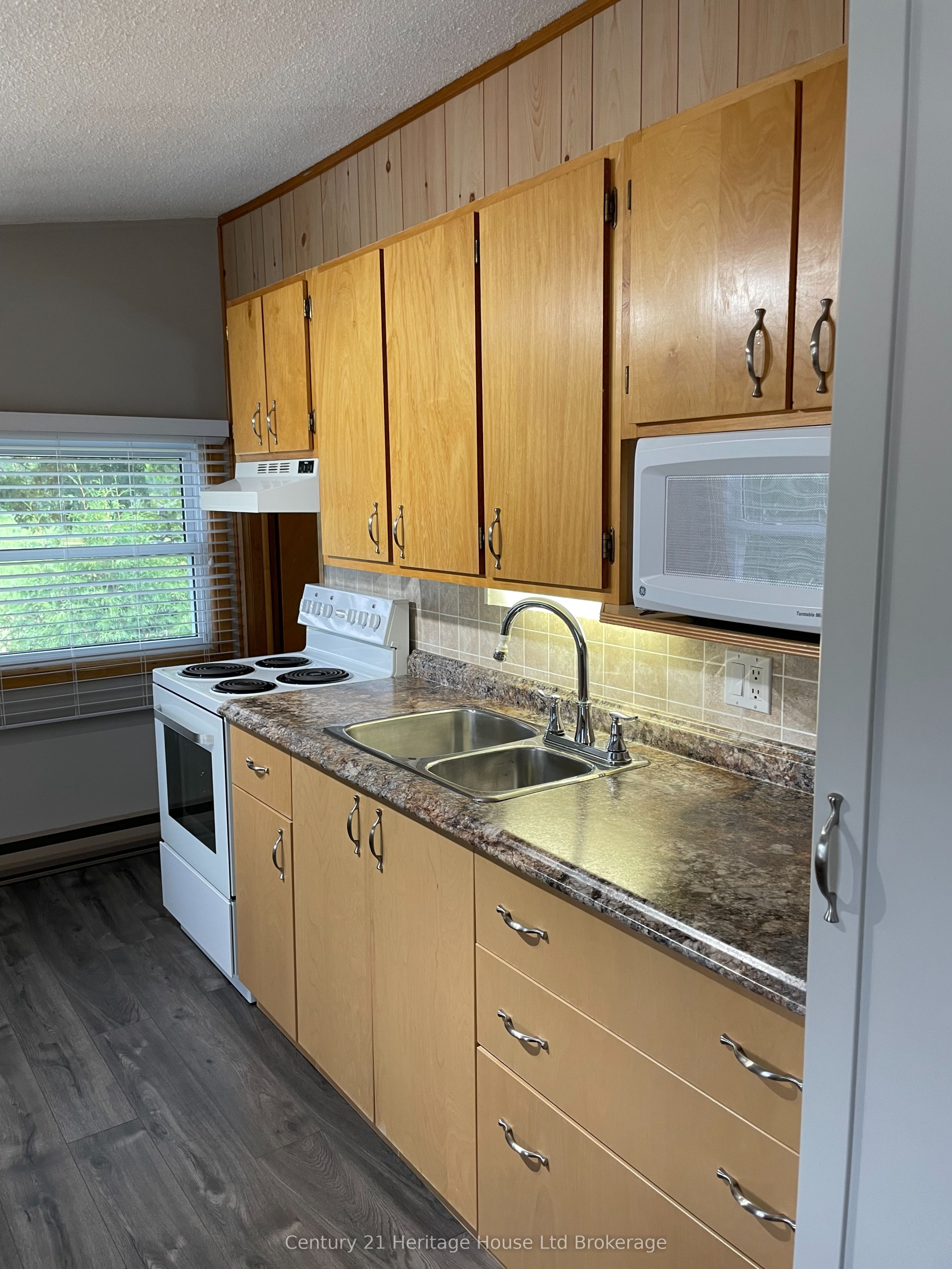 6b Cranberry Road Property Photo 6