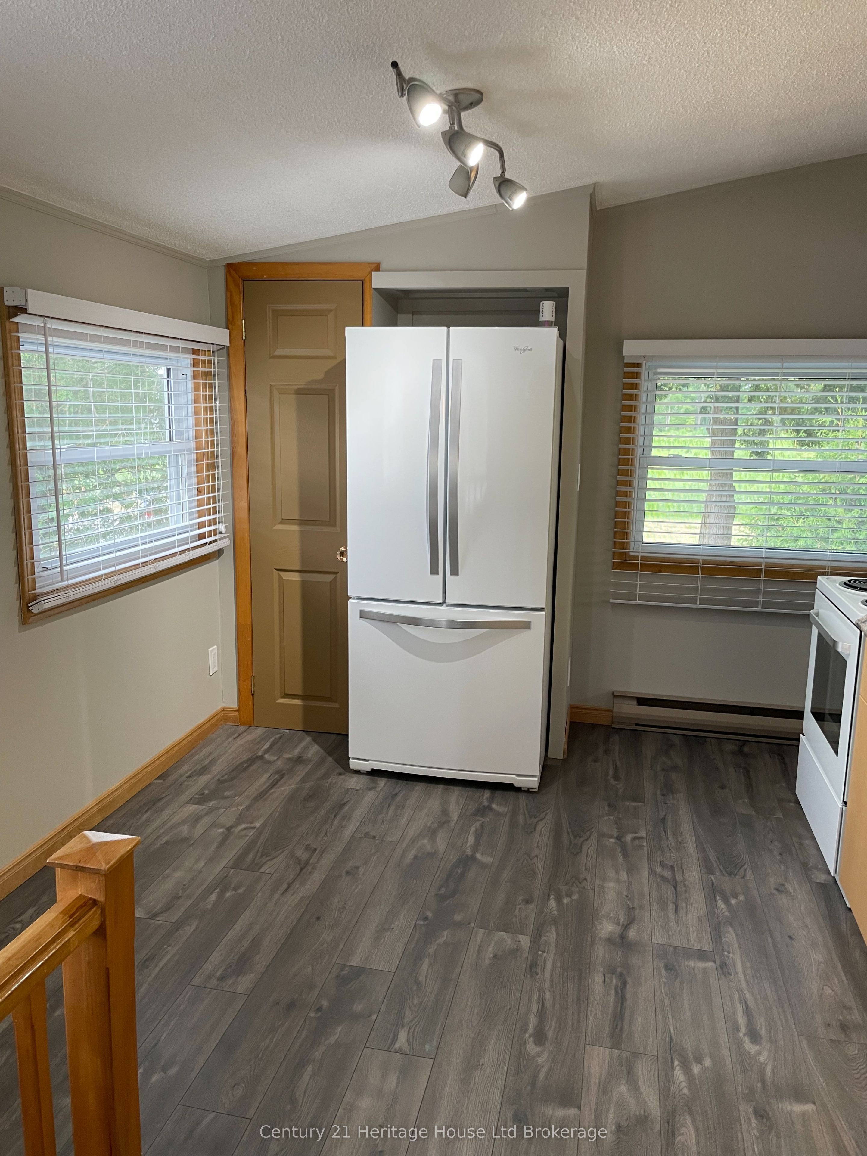 6b Cranberry Road Property Photo 13