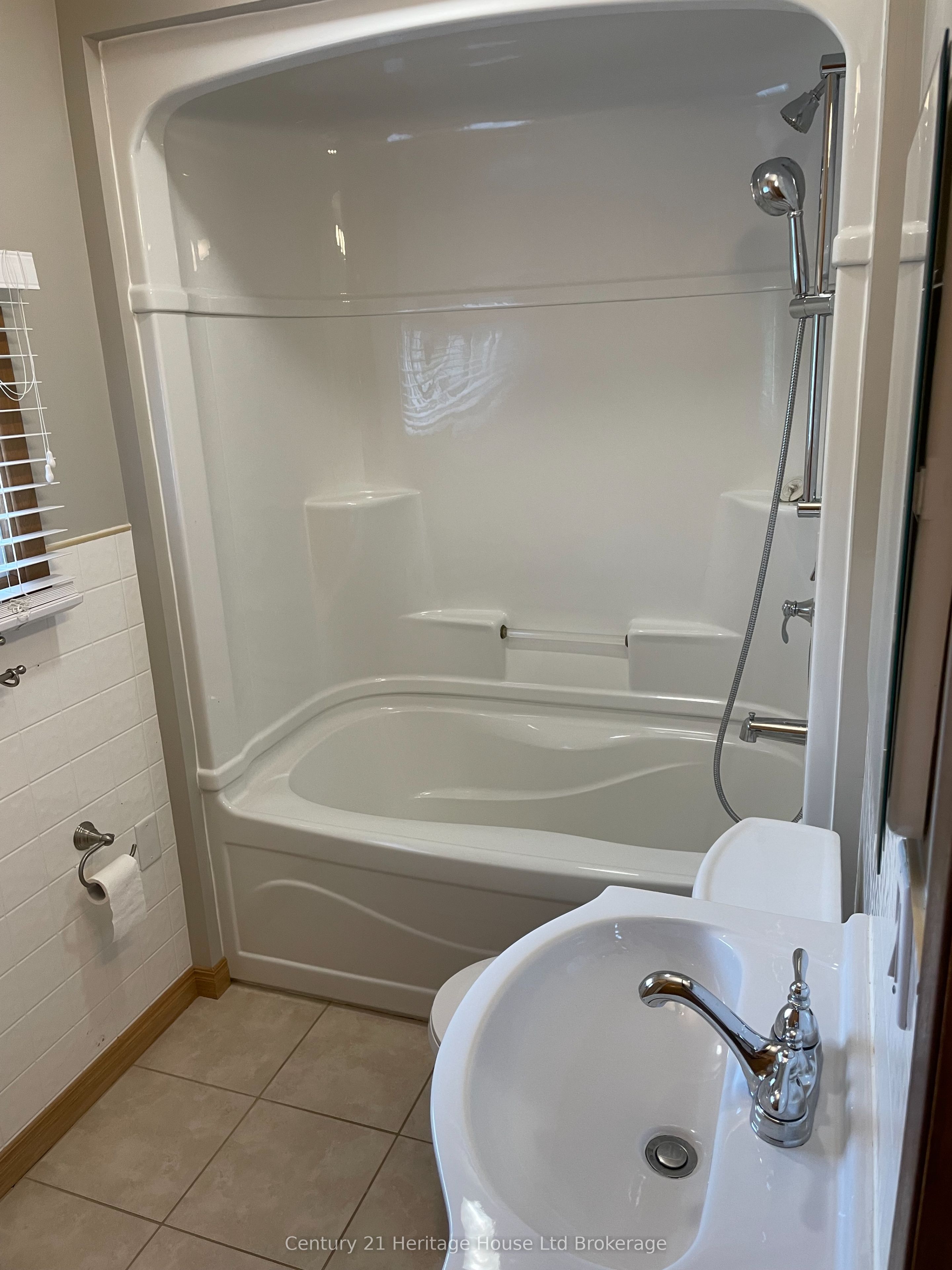 6b Cranberry Road Property Photo 14