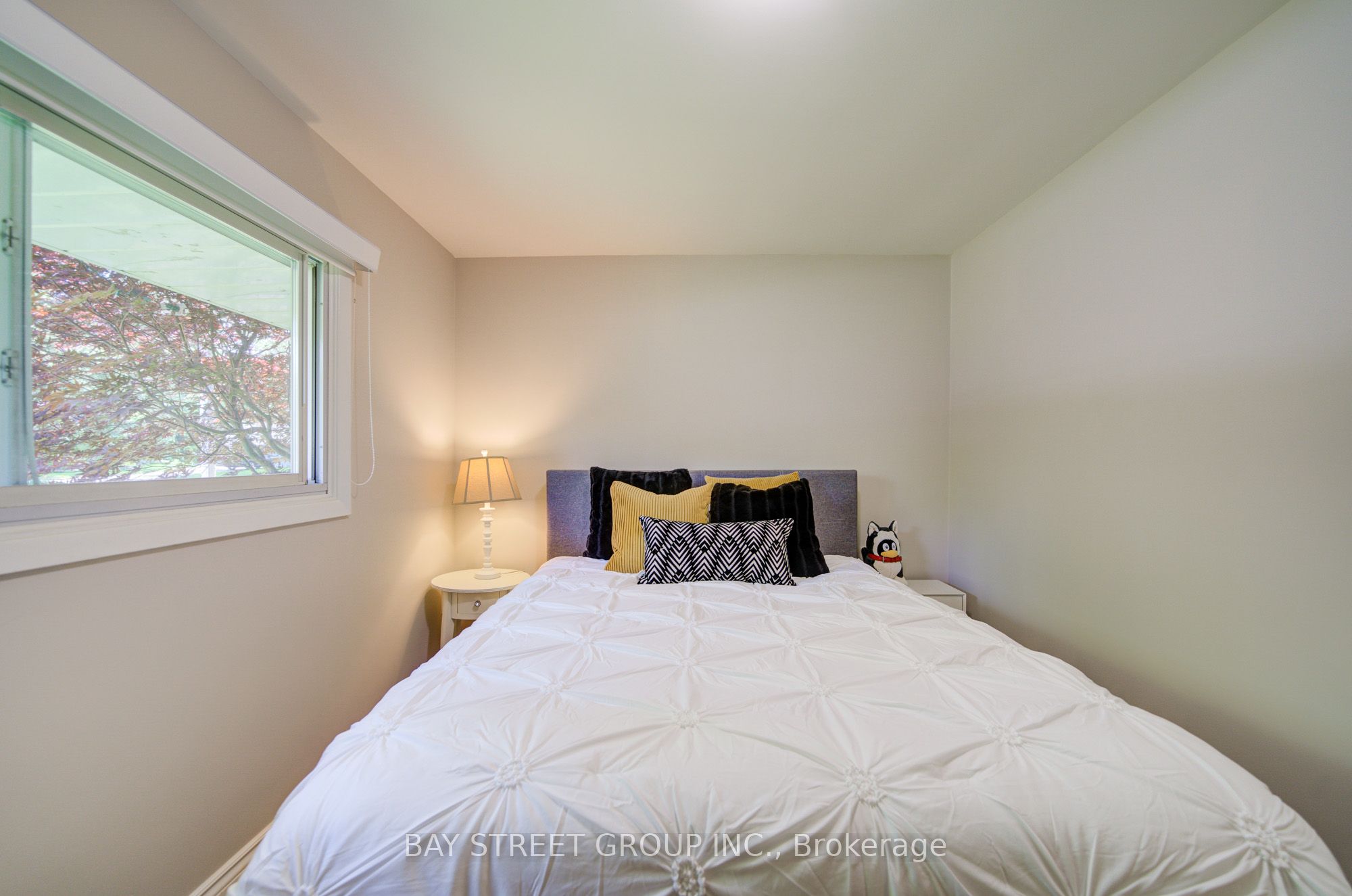 88 Marsdale Drive Property Photo 25