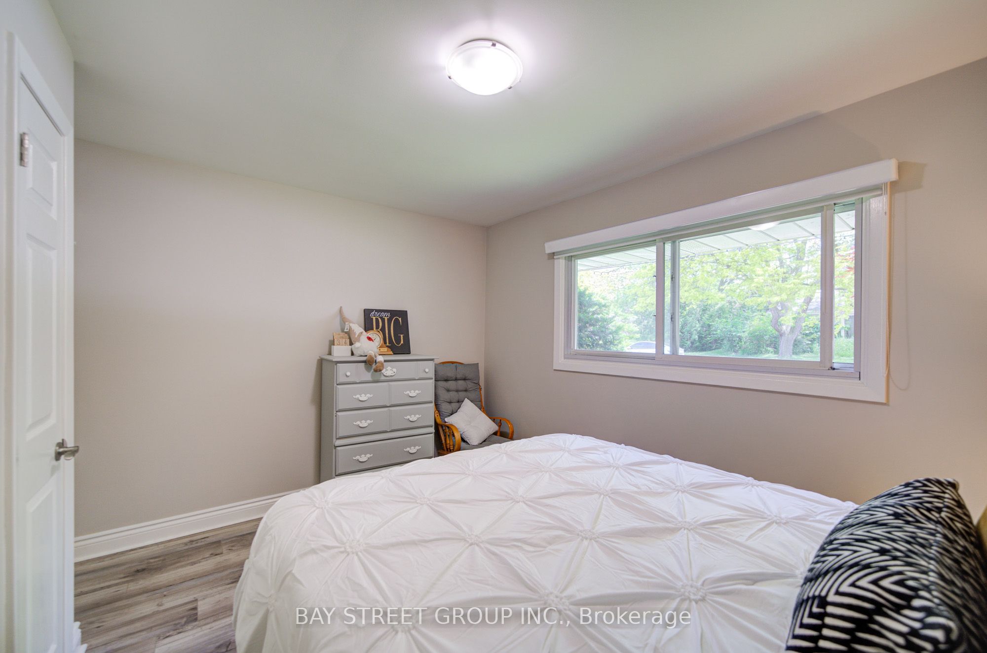88 Marsdale Drive Property Photo 26