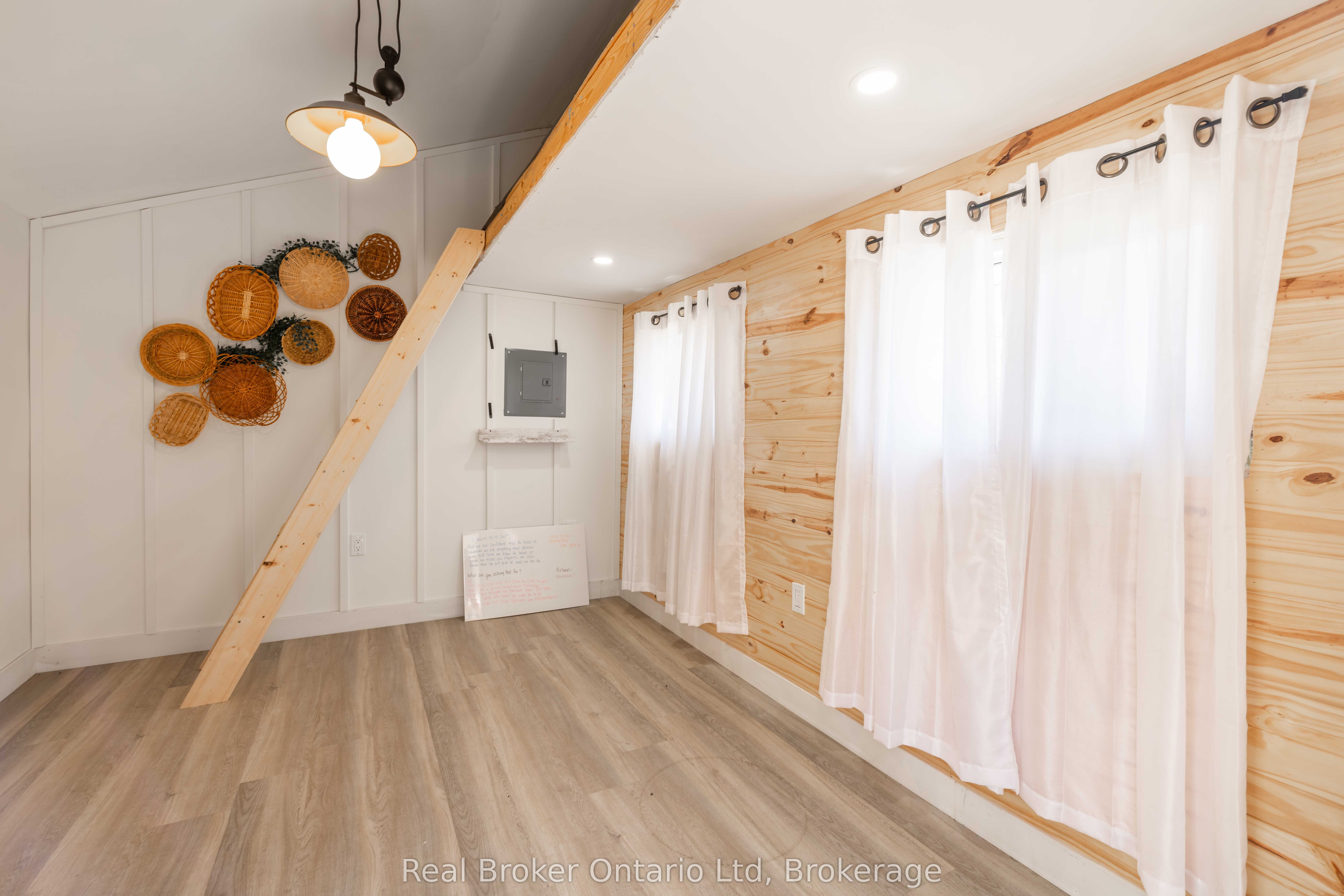 12 7th Avenue Property Photo 24