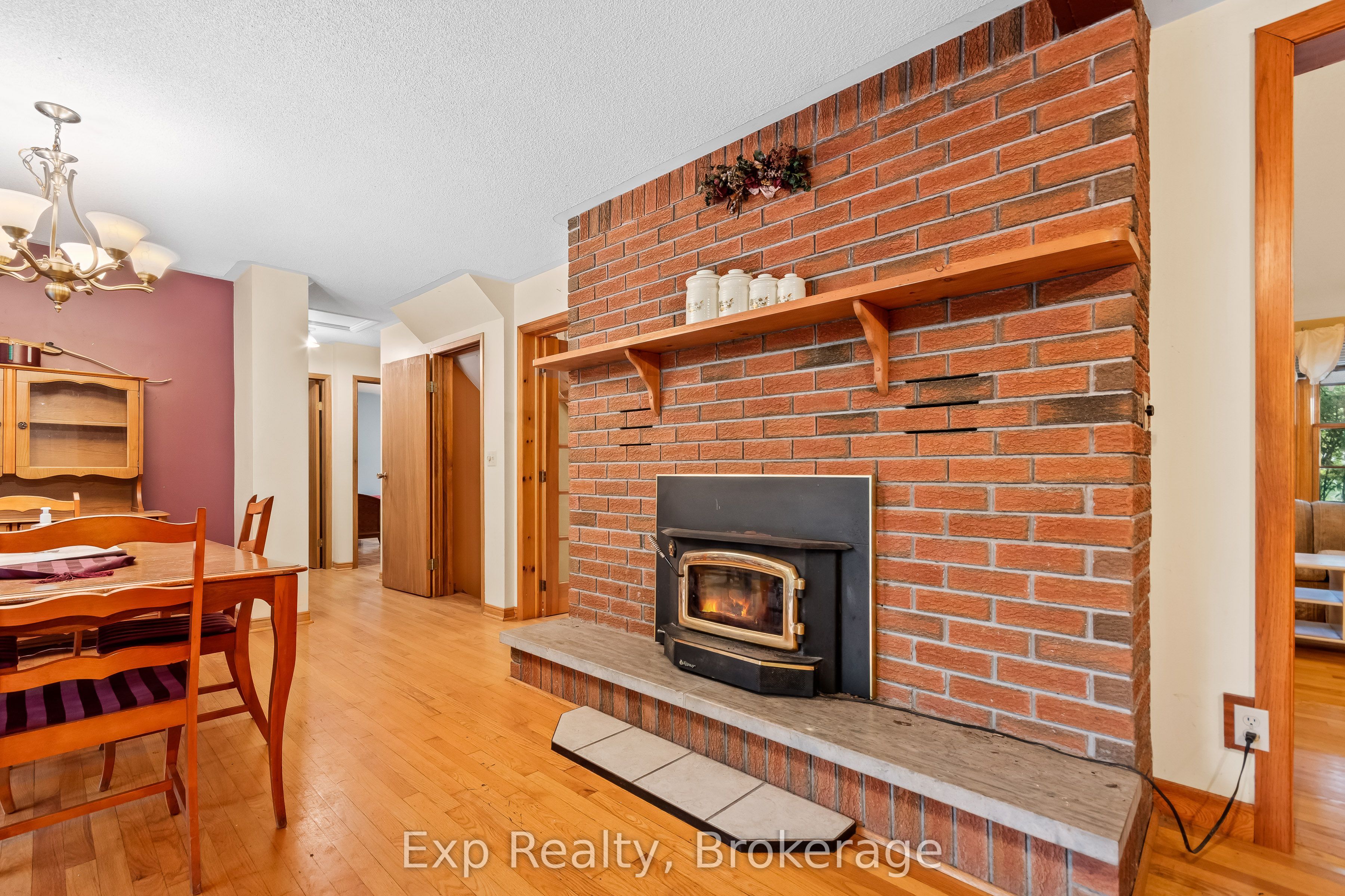 1585 County 46 Road Property Photo 14