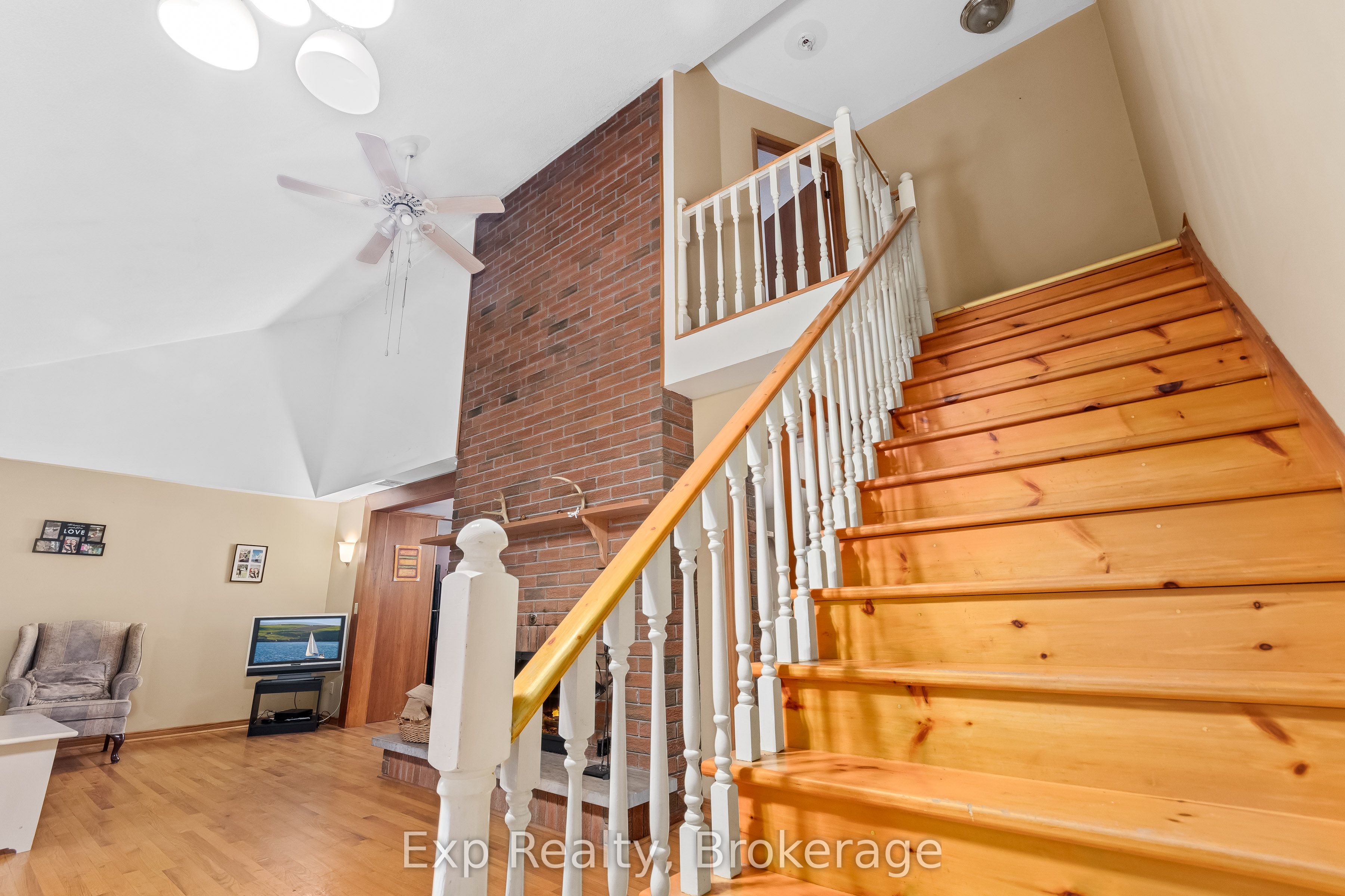 1585 County 46 Road Property Photo 25