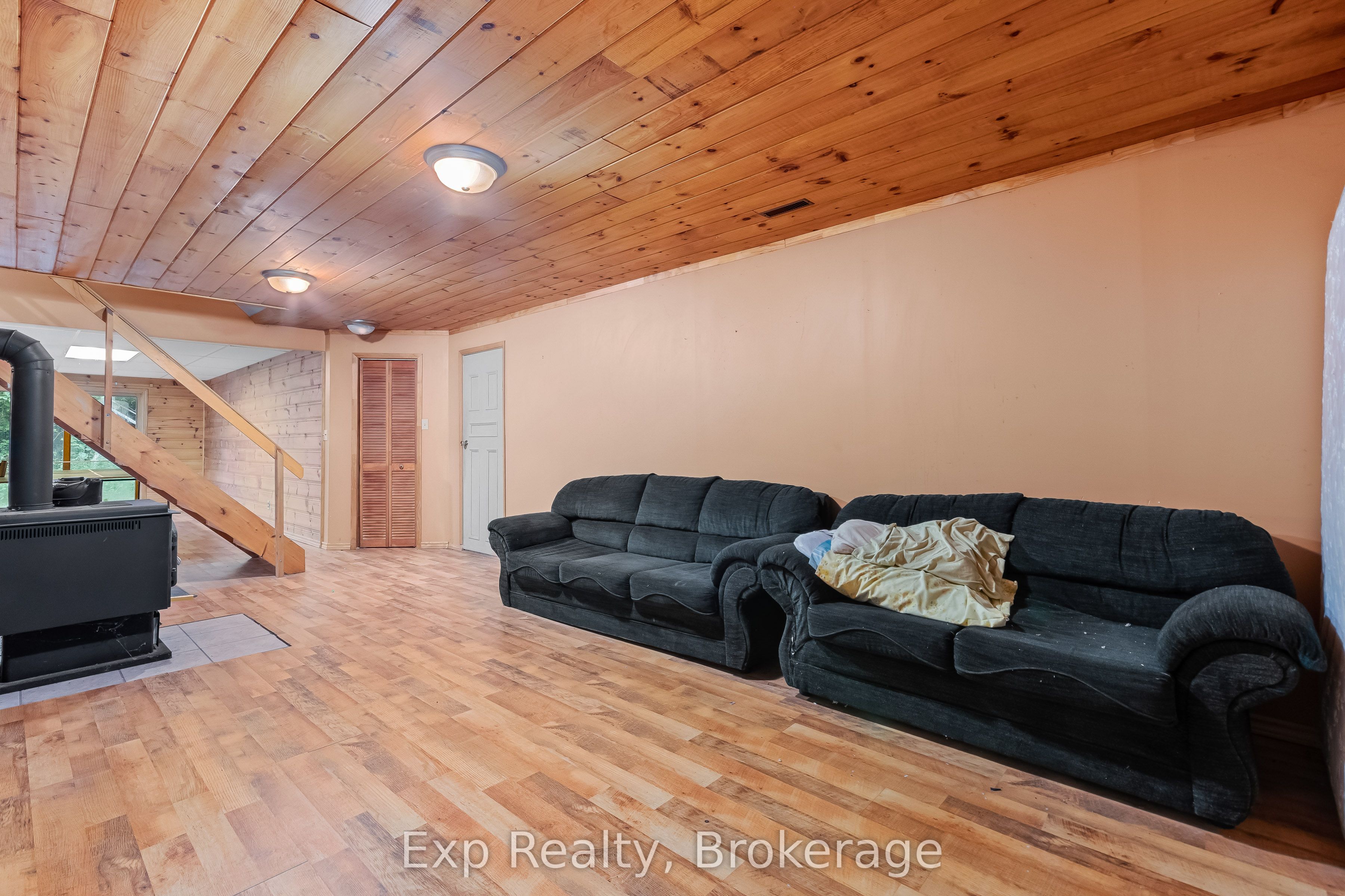 1585 County 46 Road Property Photo 35